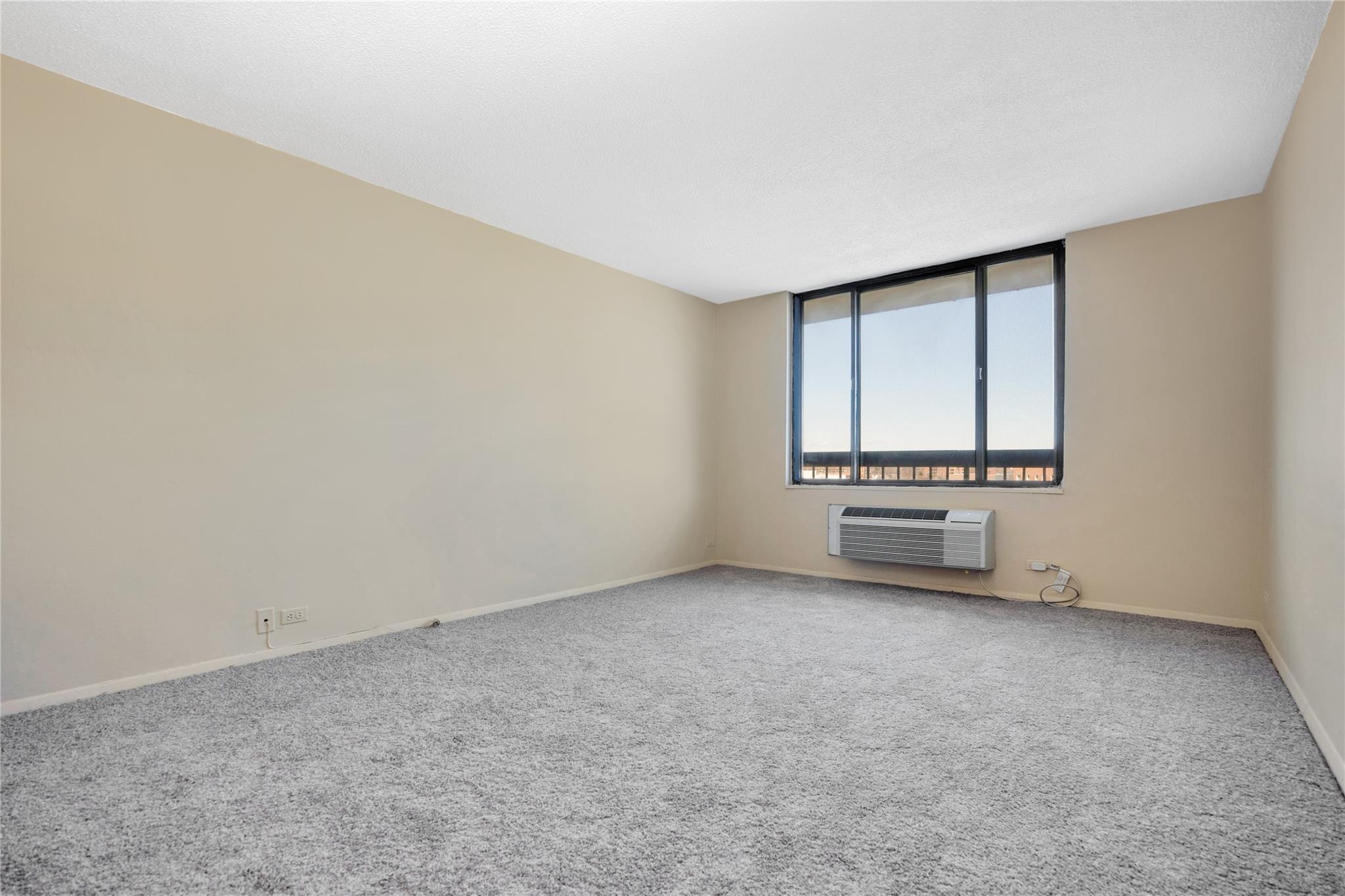 #19 photo, 152-18 Union Turnpike, 法拉盛 Flushing , NY 11367