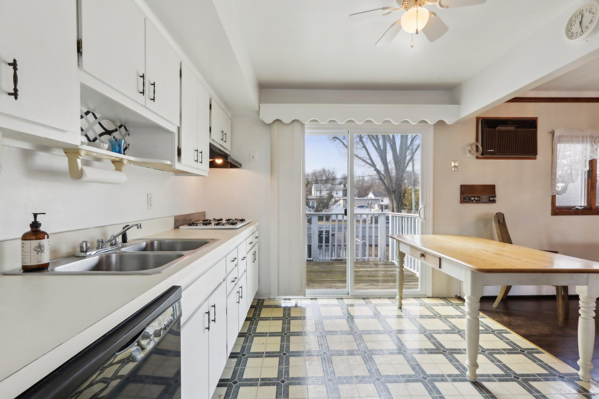 #12 photo, 14 Lafayette Avenue, West Haverstraw , NY 10993