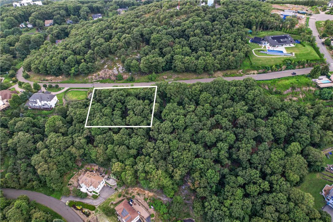 #18 photo, 12 High Mountain Road, Pomona , NY 10970