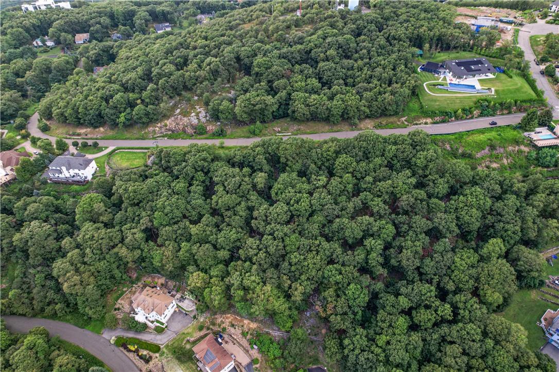 #7 photo, 12 High Mountain Road, Pomona , NY 10970