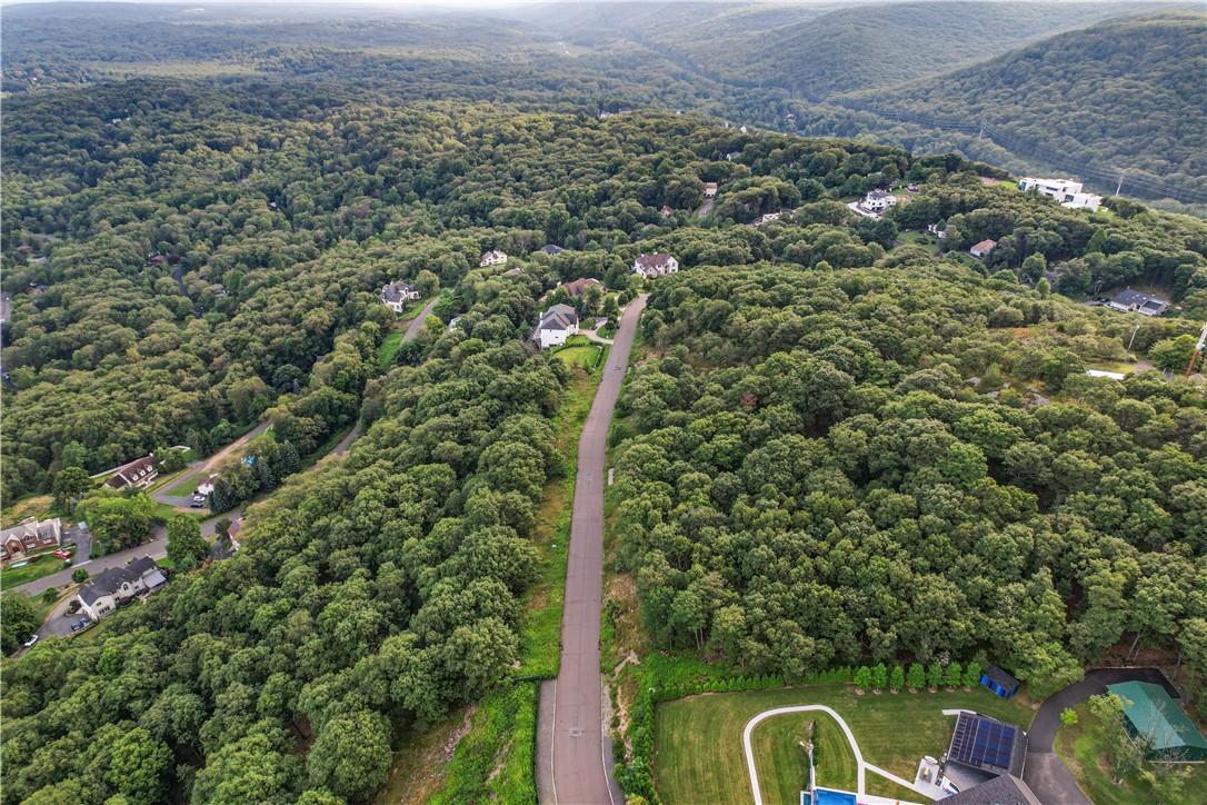 #9 photo, 12 High Mountain Road, Pomona , NY 10970