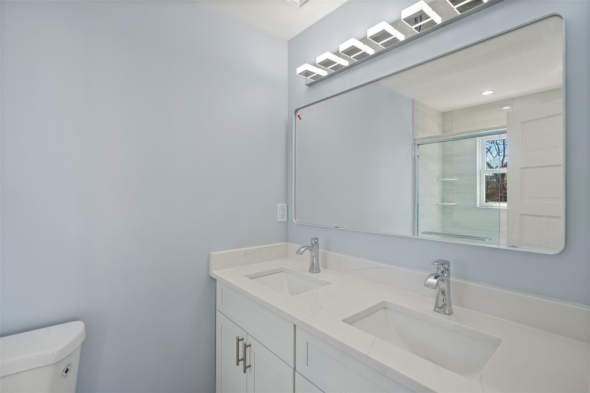 #16 photo, 52 McIntyre Street, Bronxville , NY 10708