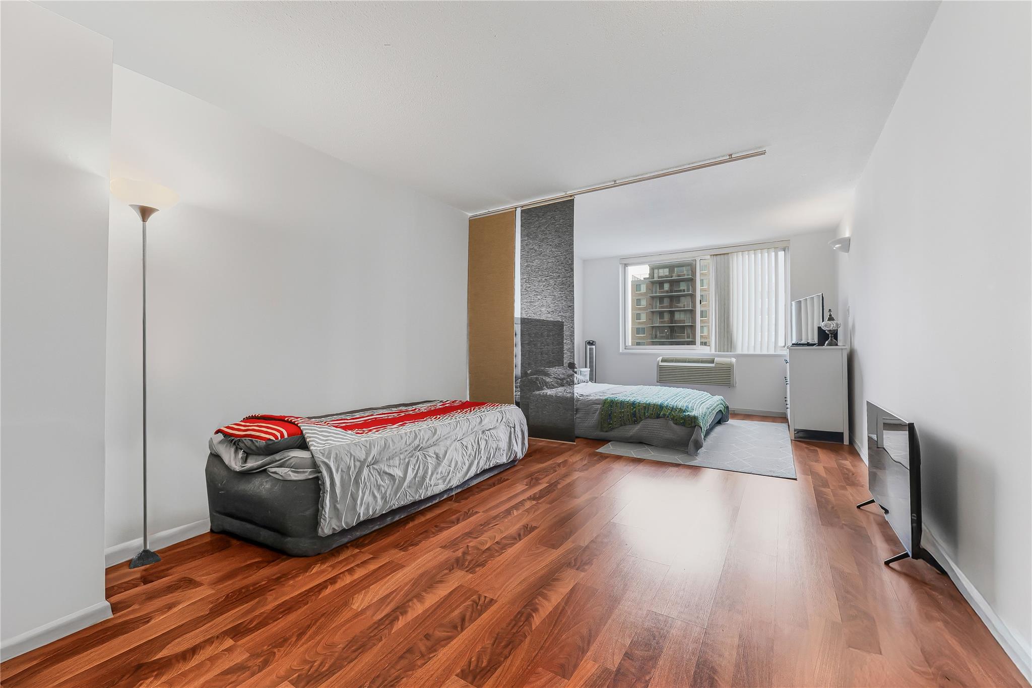 #8 photo, 118-17 Union, 皇后區 森林小丘 Forest Hills , NY 11375