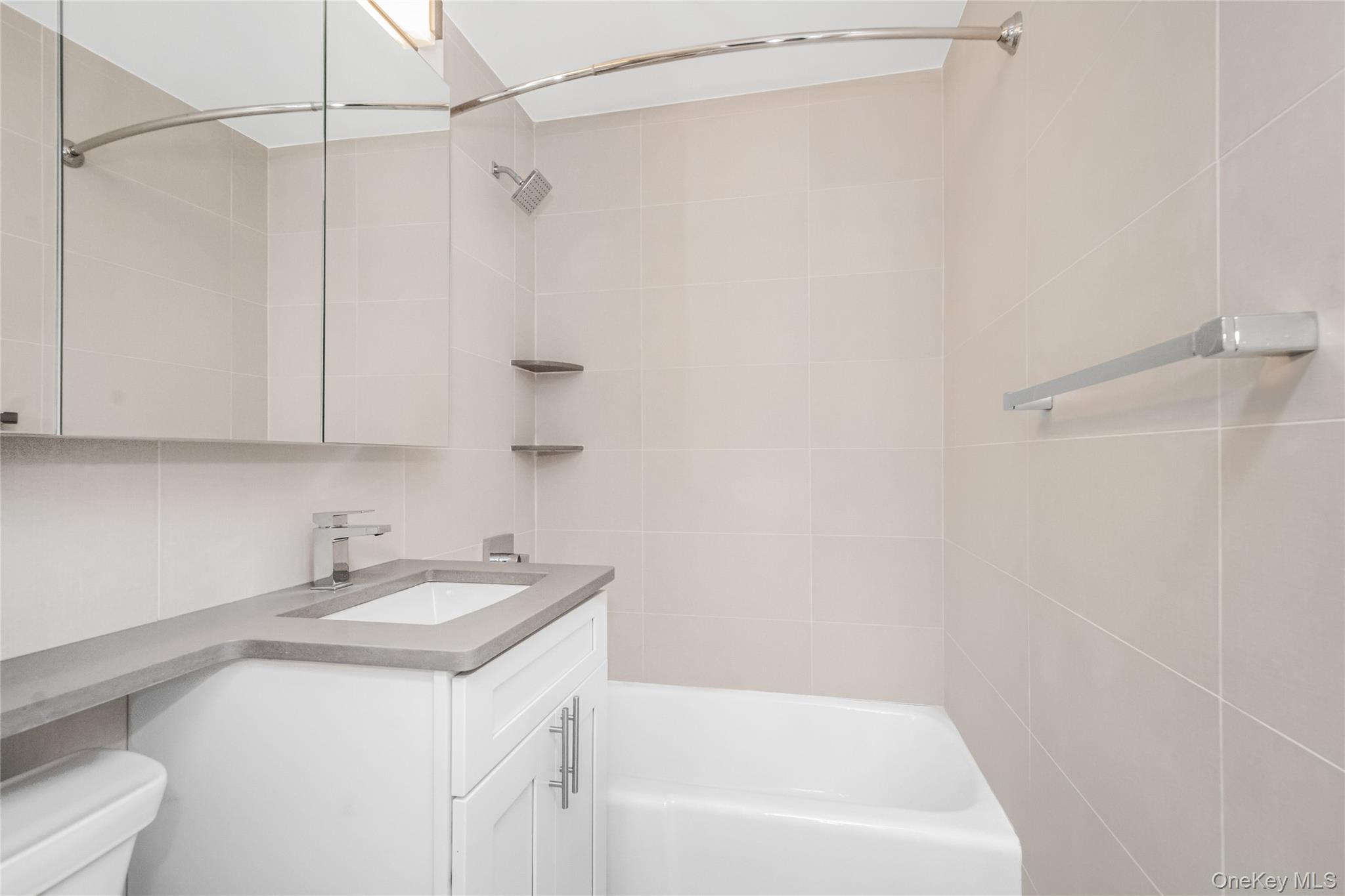 #7 photo, 2500 Johnson Avenue, ブロンクス区 Bronx , NY 10463