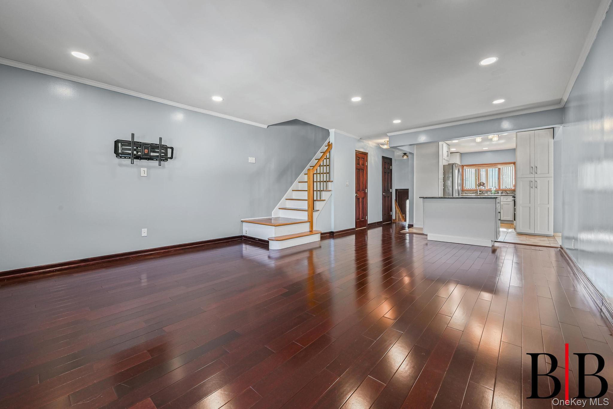 #6 photo, 7413 Avenue X, ブルックリン区 Brooklyn , NY 11234