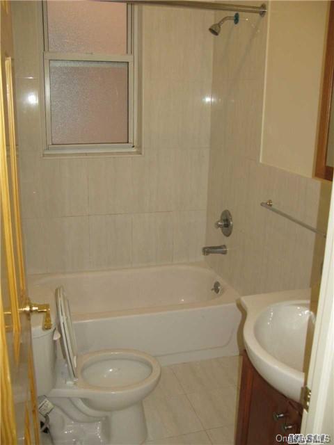 #12 photo, 21-07 38 Street, クイーンズ区 Astoria , NY 11105