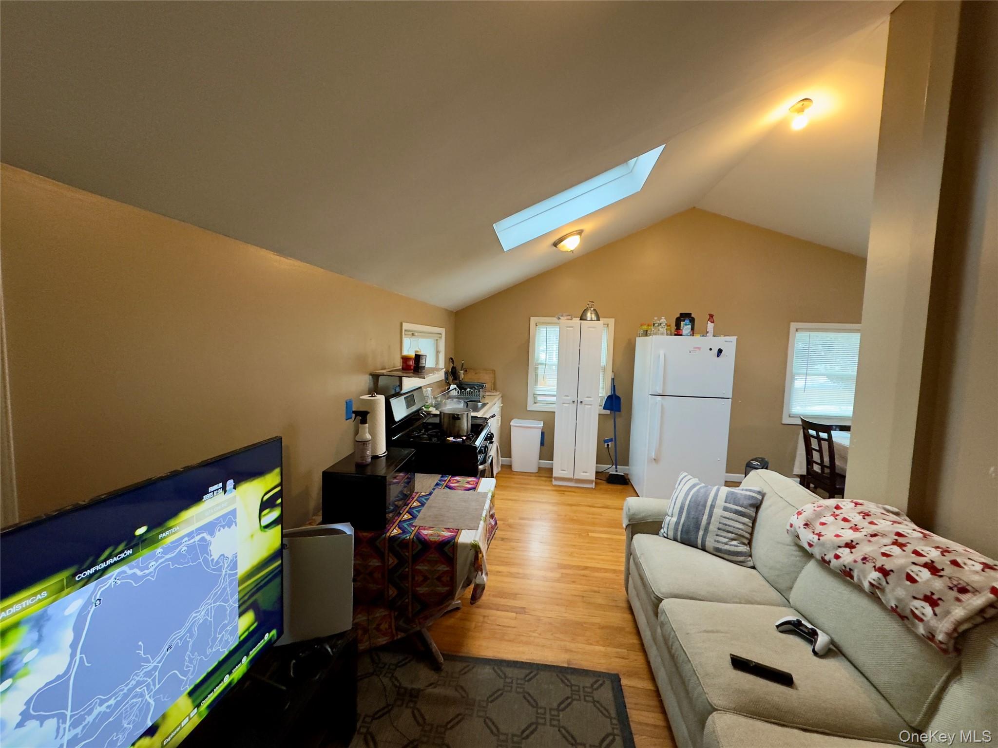 #13 photo, 110 Flint Street, サフォーク郡 Greenport , NY 11944