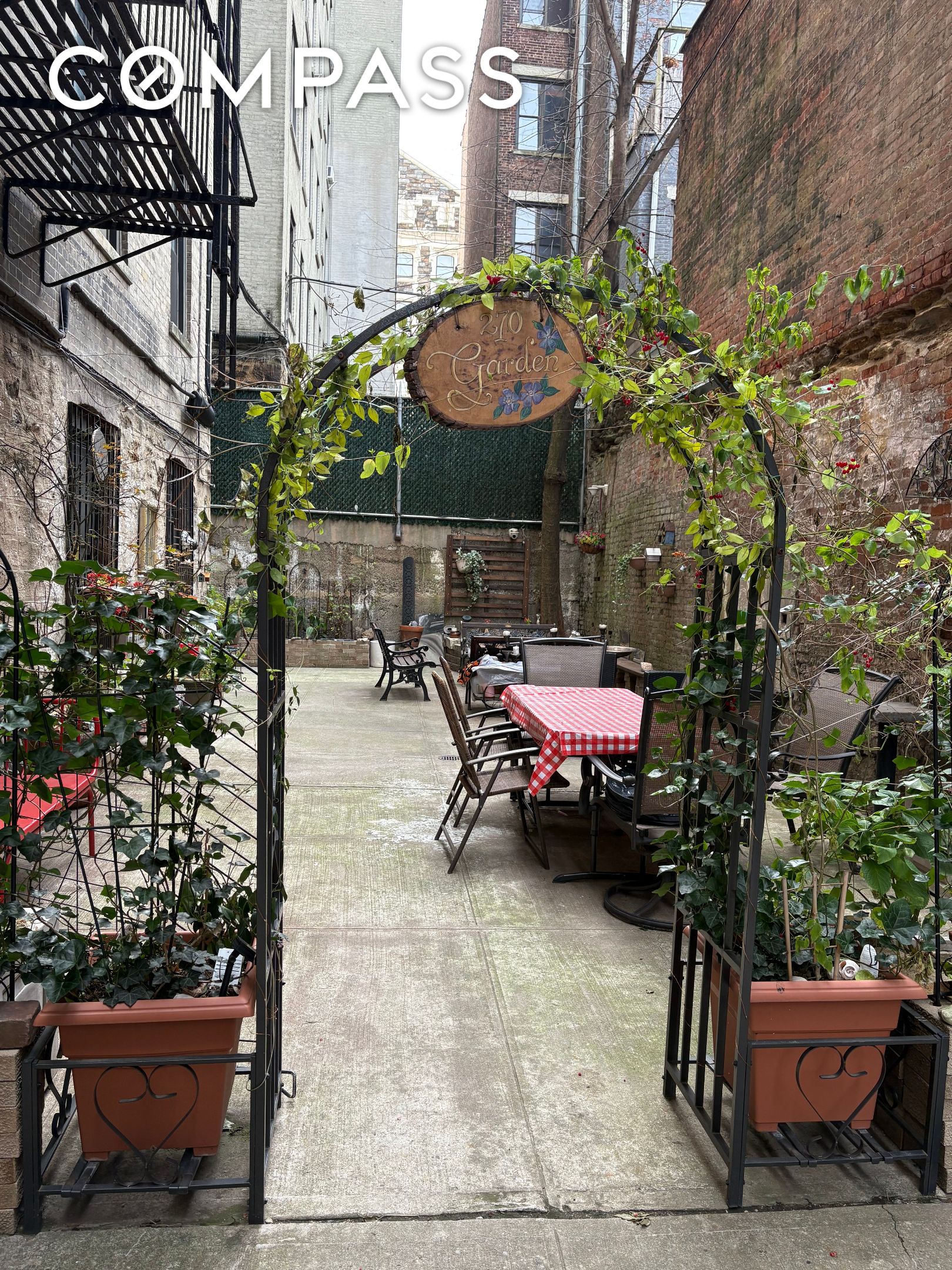 #8 photo, 270 Convent Avenue, マンハッタン Hamilton Heights , NY 10031