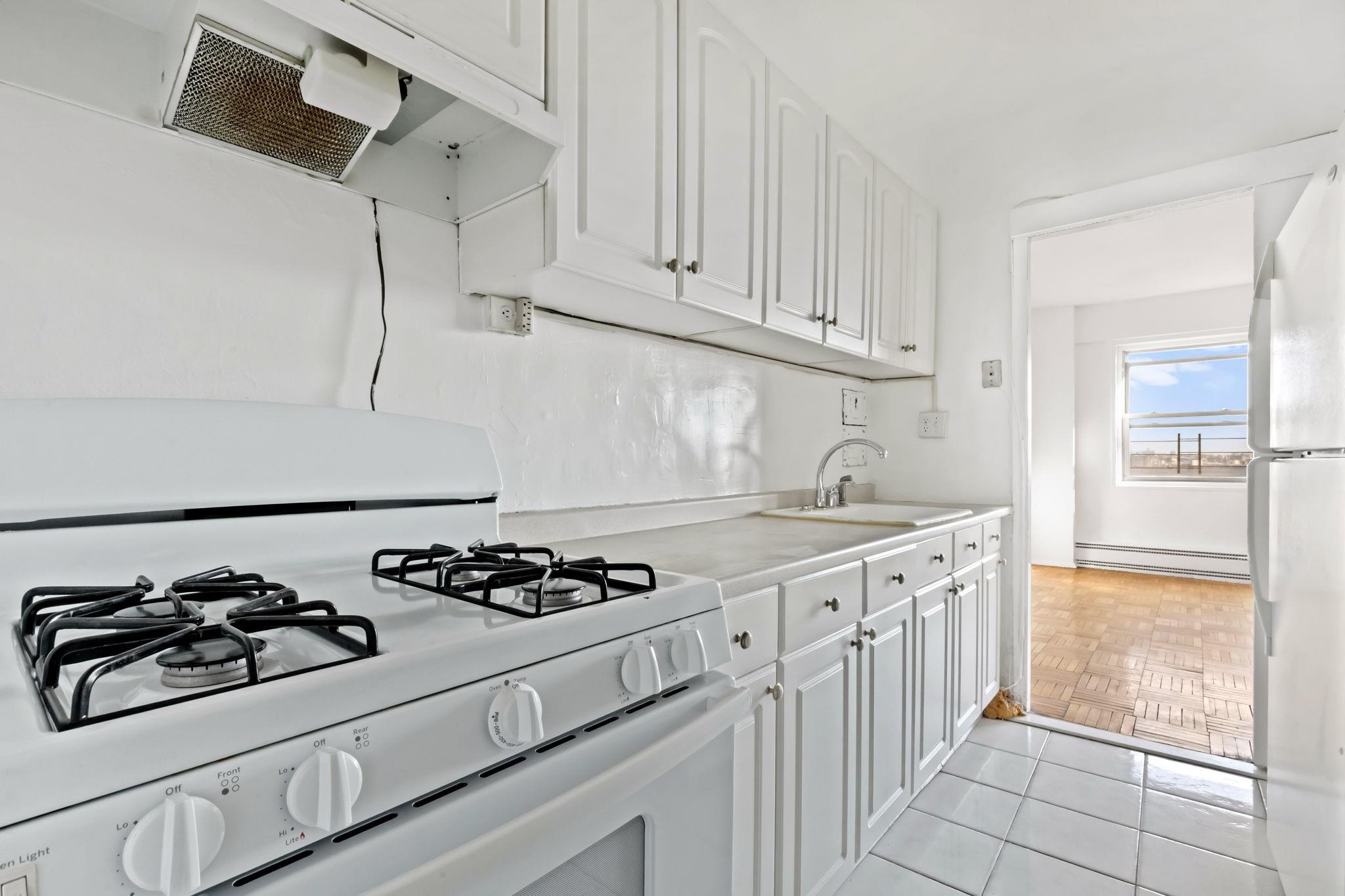 #15 photo, 6 Fordham Hill Oval, 布朗士 Bronx , NY 10468