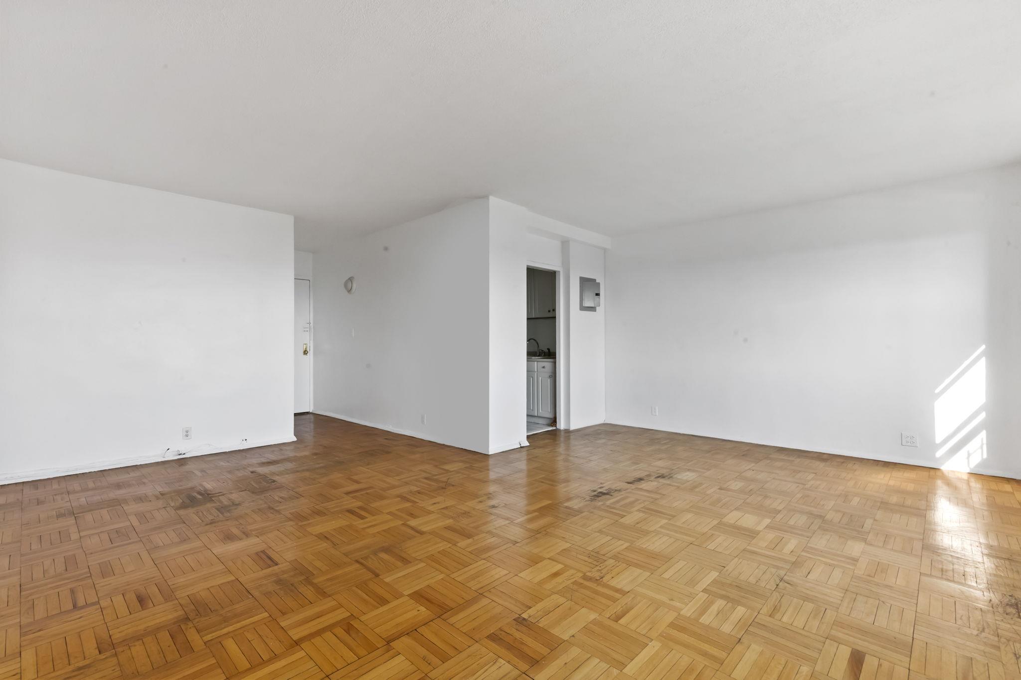 #7 photo, 6 Fordham Hill Oval, 布朗士 Bronx , NY 10468