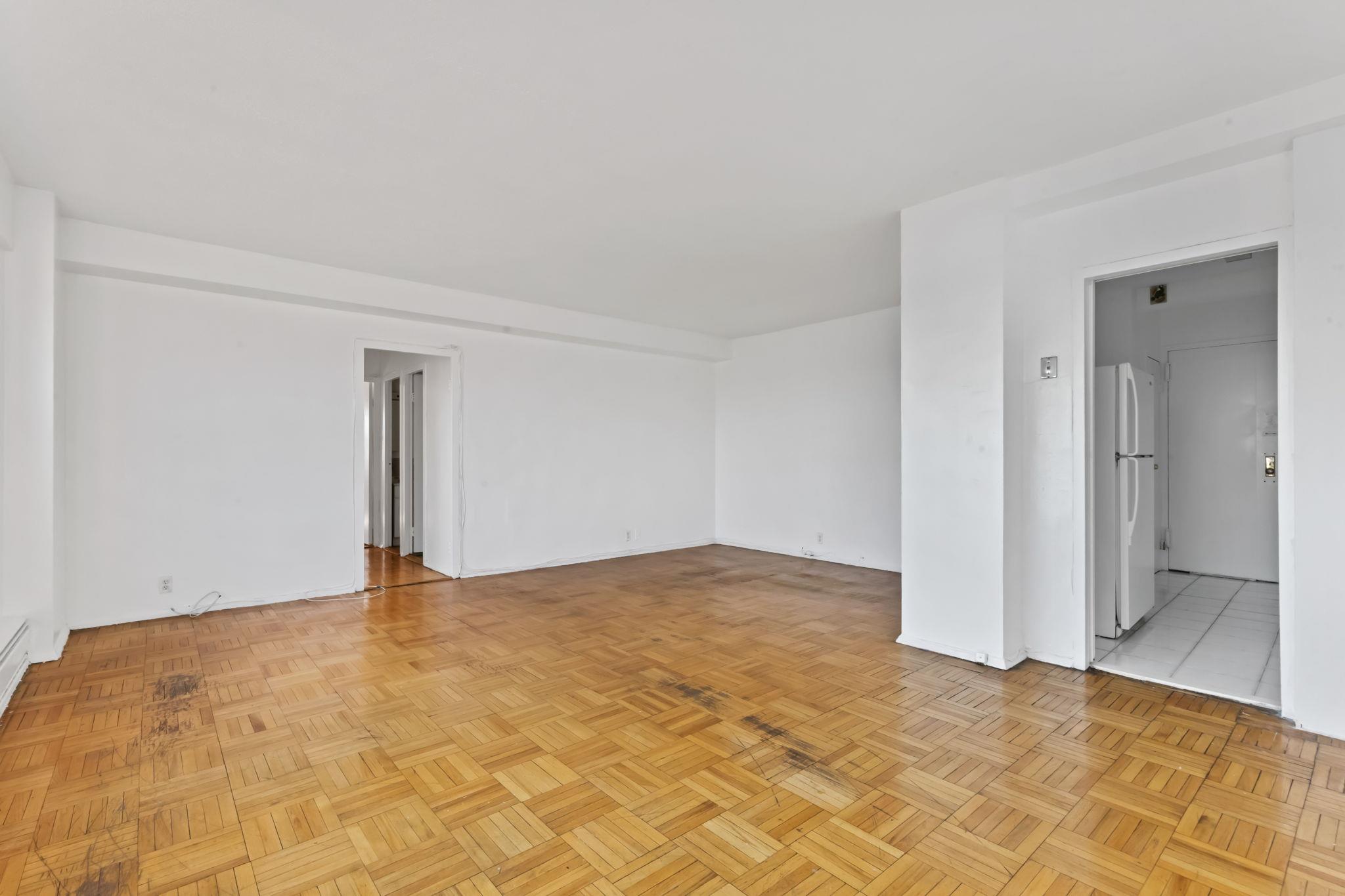 #8 photo, 6 Fordham Hill Oval, 布朗士 Bronx , NY 10468