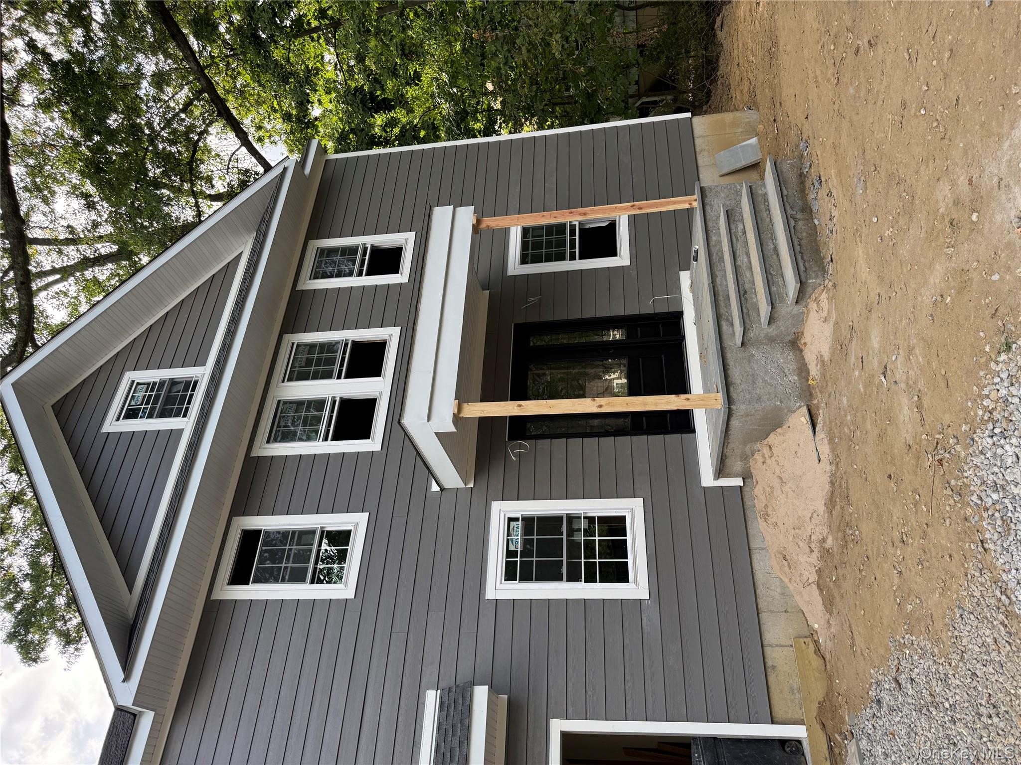 #4 photo, 10 Beaver Landing, Harrison , NY 10528