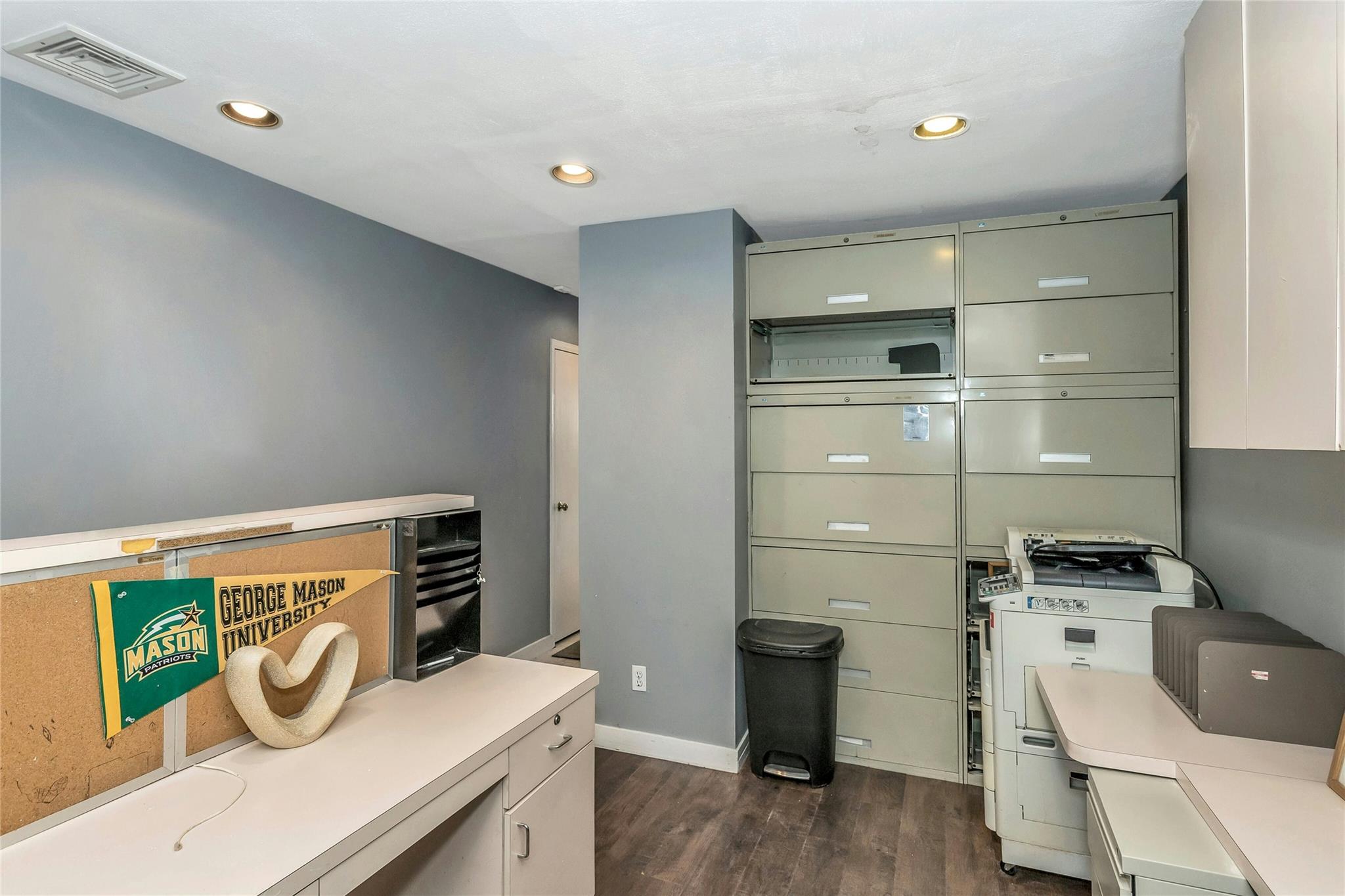 #6 photo, 558 Old Country Road, ナッソー郡 Plainview , NY 11803