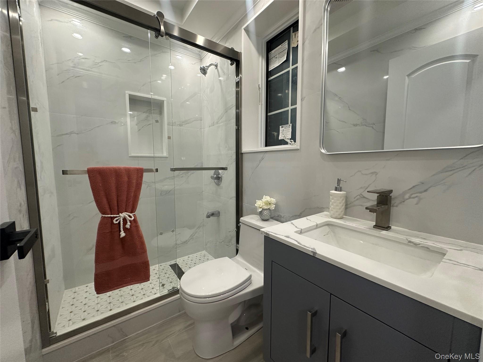 #10 photo, 46-38 204 Street, クイーンズ区 Bayside , NY 11361