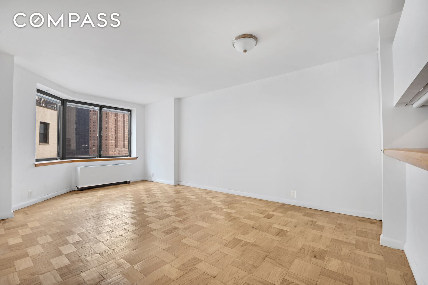 #1 photo, 415 E 37th Street, Murray Hill , NY 10016