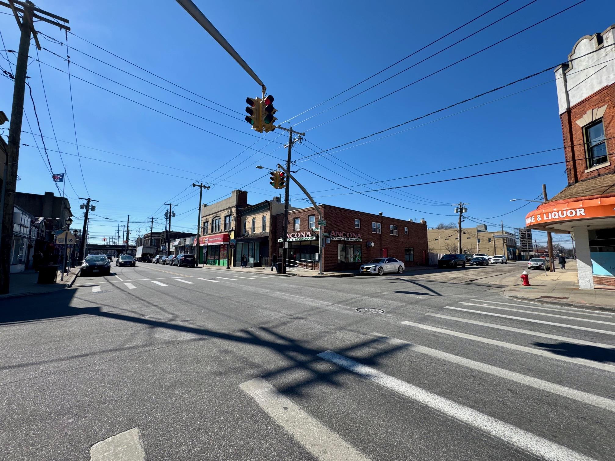 #16 photo, 200 Rockaway Avenue, ナッソー郡 Valley Stream , NY 11580