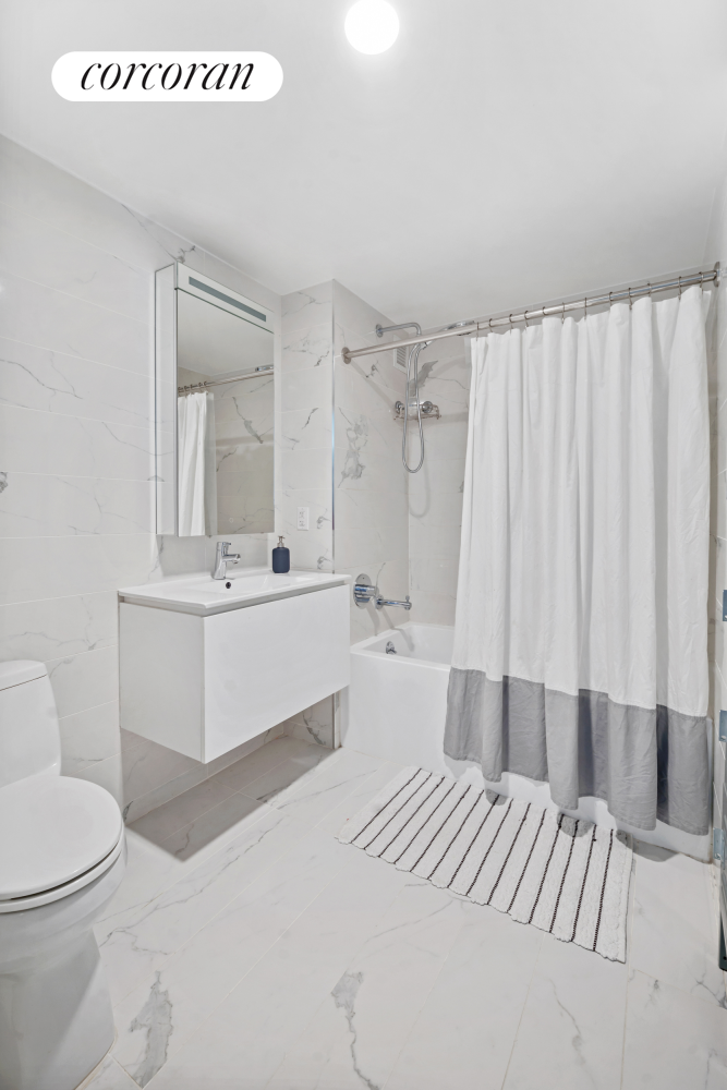 #7 photo, 1790 3RD Avenue, マンハッタン East Harlem , NY 10029