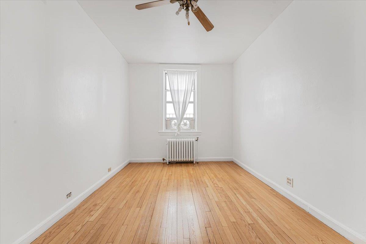 #11 photo, 445 Gramatan Avenue, Mount Vernon , NY 10552