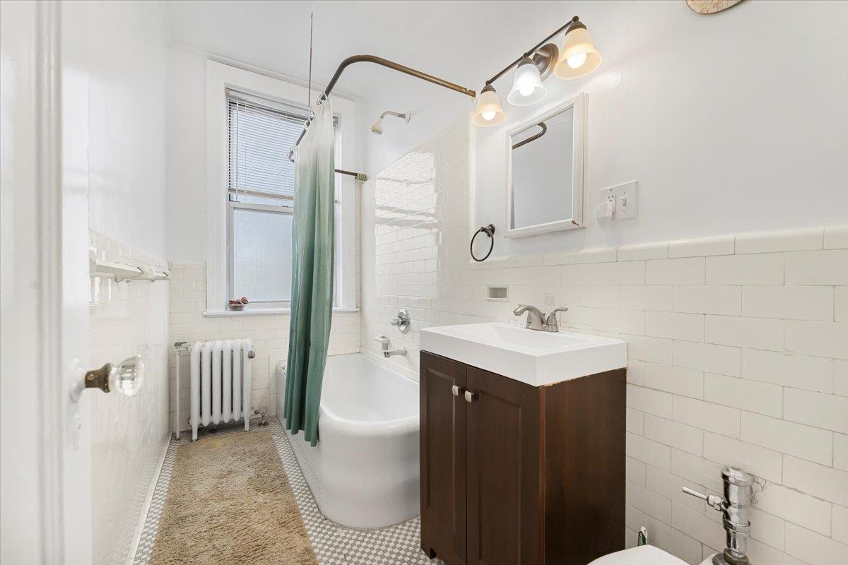 #14 photo, 445 Gramatan Avenue, Mount Vernon , NY 10552