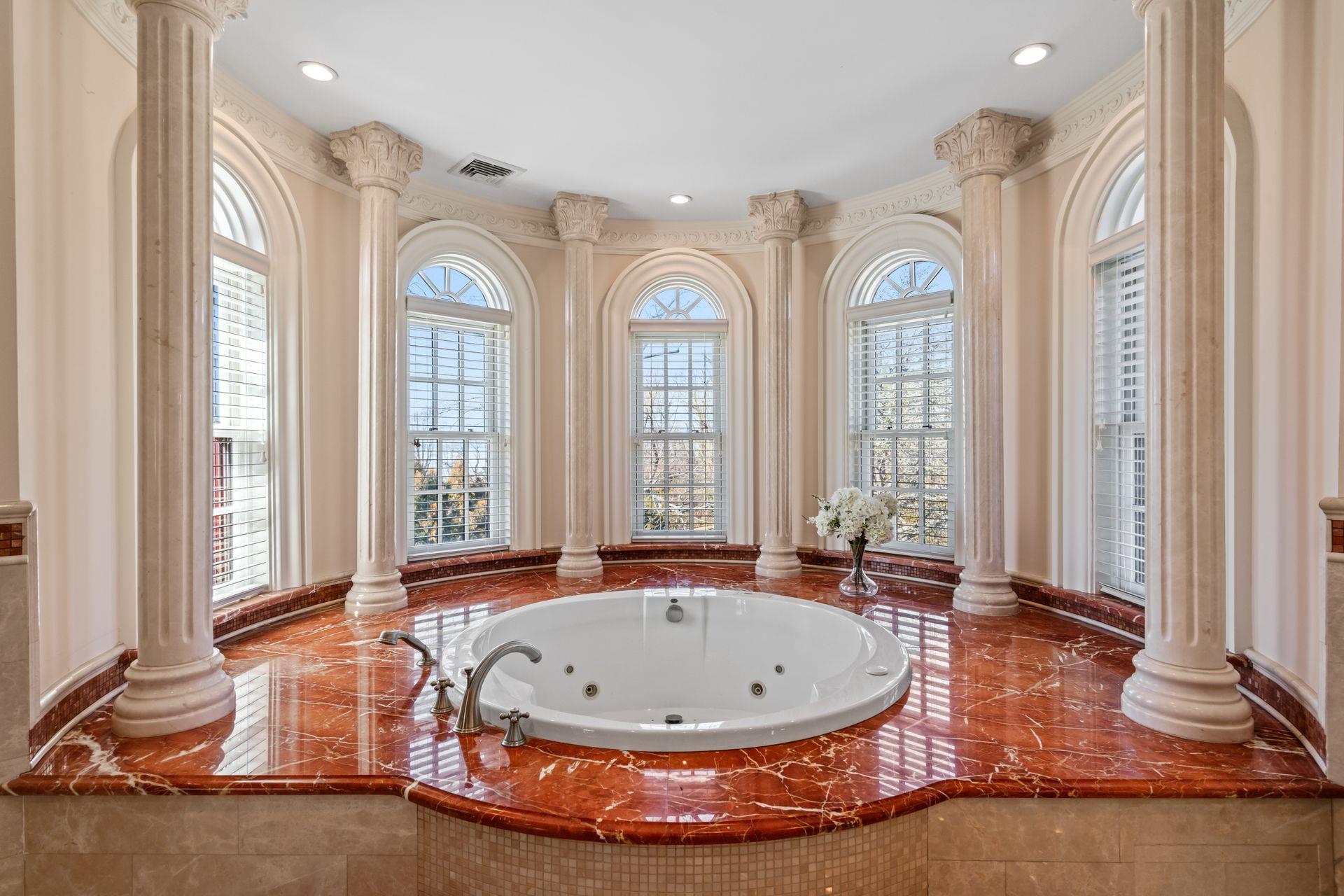 #19 photo, 28 Whitney Circle, ナッソー郡 Glen Cove , NY 11542