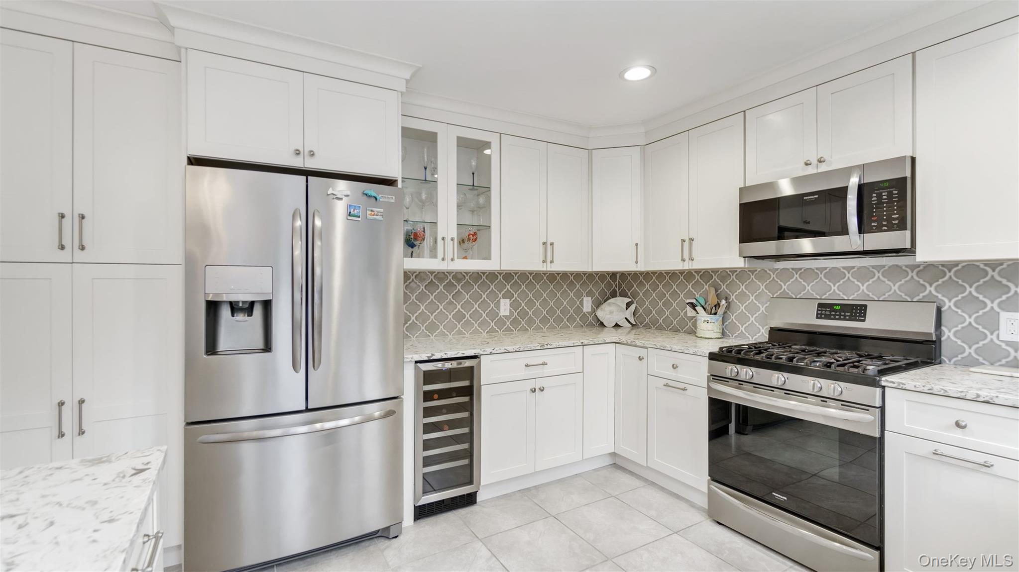 #11 photo, 5225 Peconic Bay Boulevard, 東長島 Laurel , NY 11948