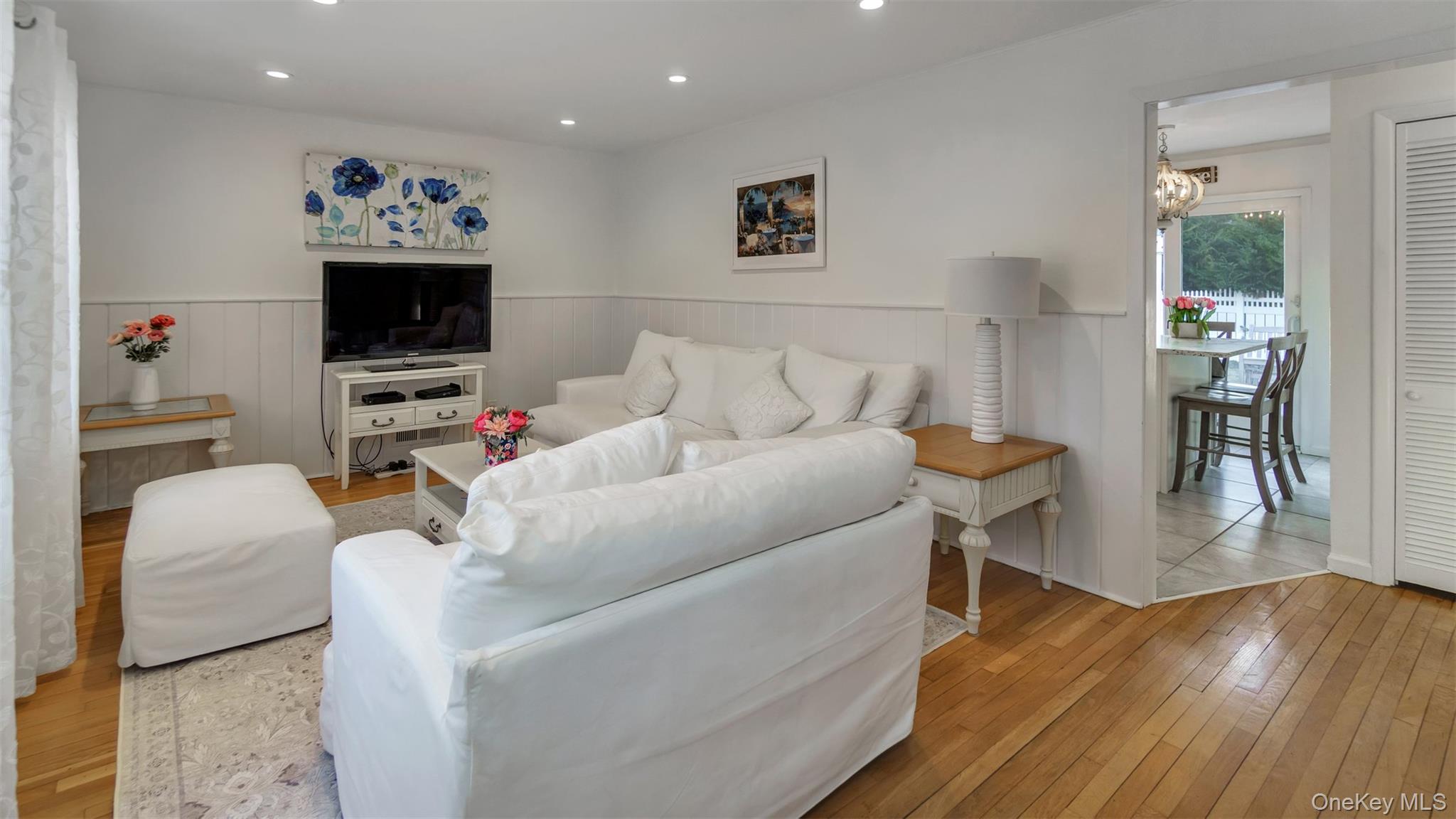 #7 photo, 5225 Peconic Bay Boulevard, 東長島 Laurel , NY 11948