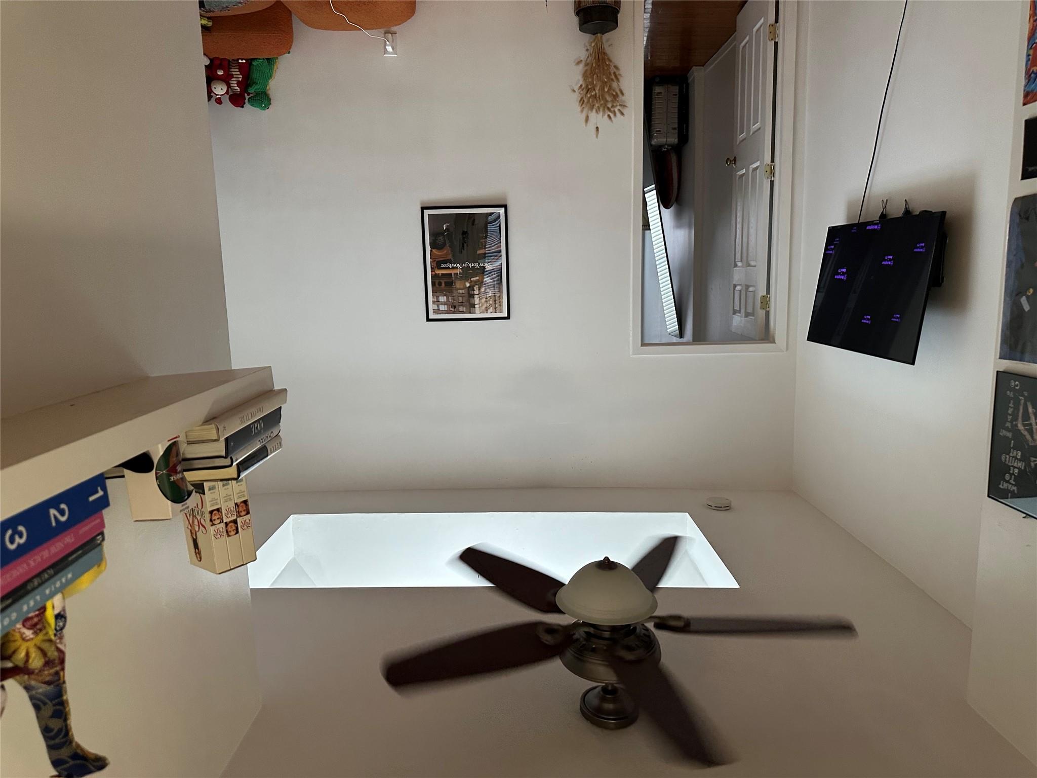 #17 photo, 3060 Steinway Street, クイーンズ区 Astoria , NY 11103