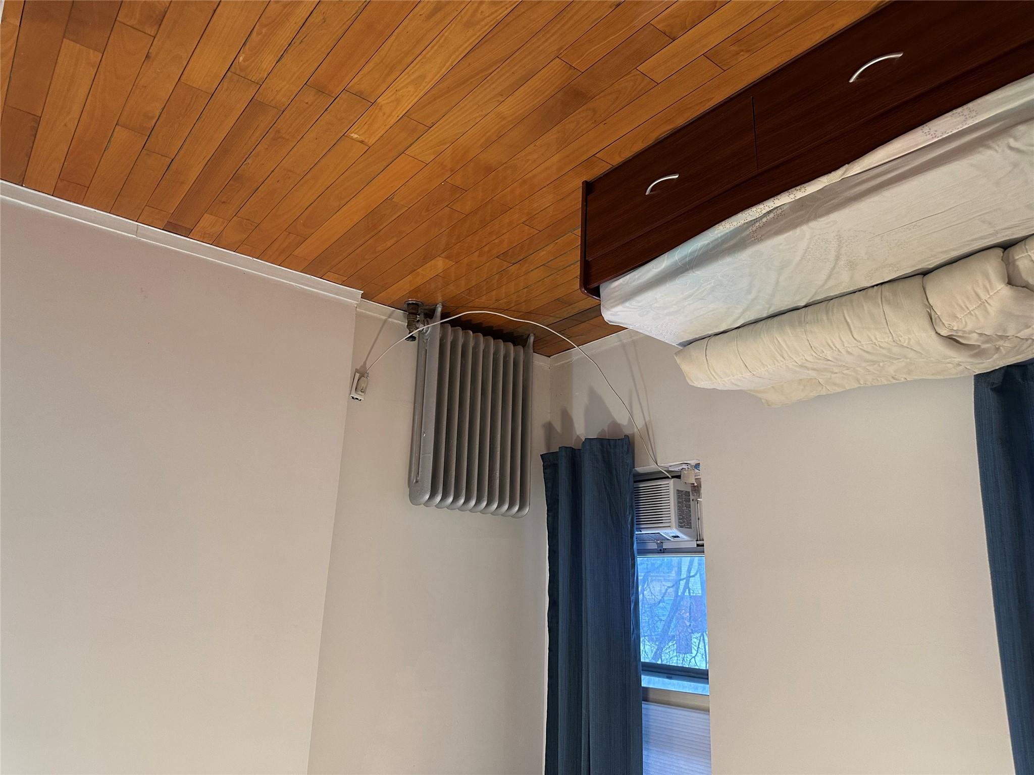 #5 photo, 3060 Steinway Street, クイーンズ区 Astoria , NY 11103