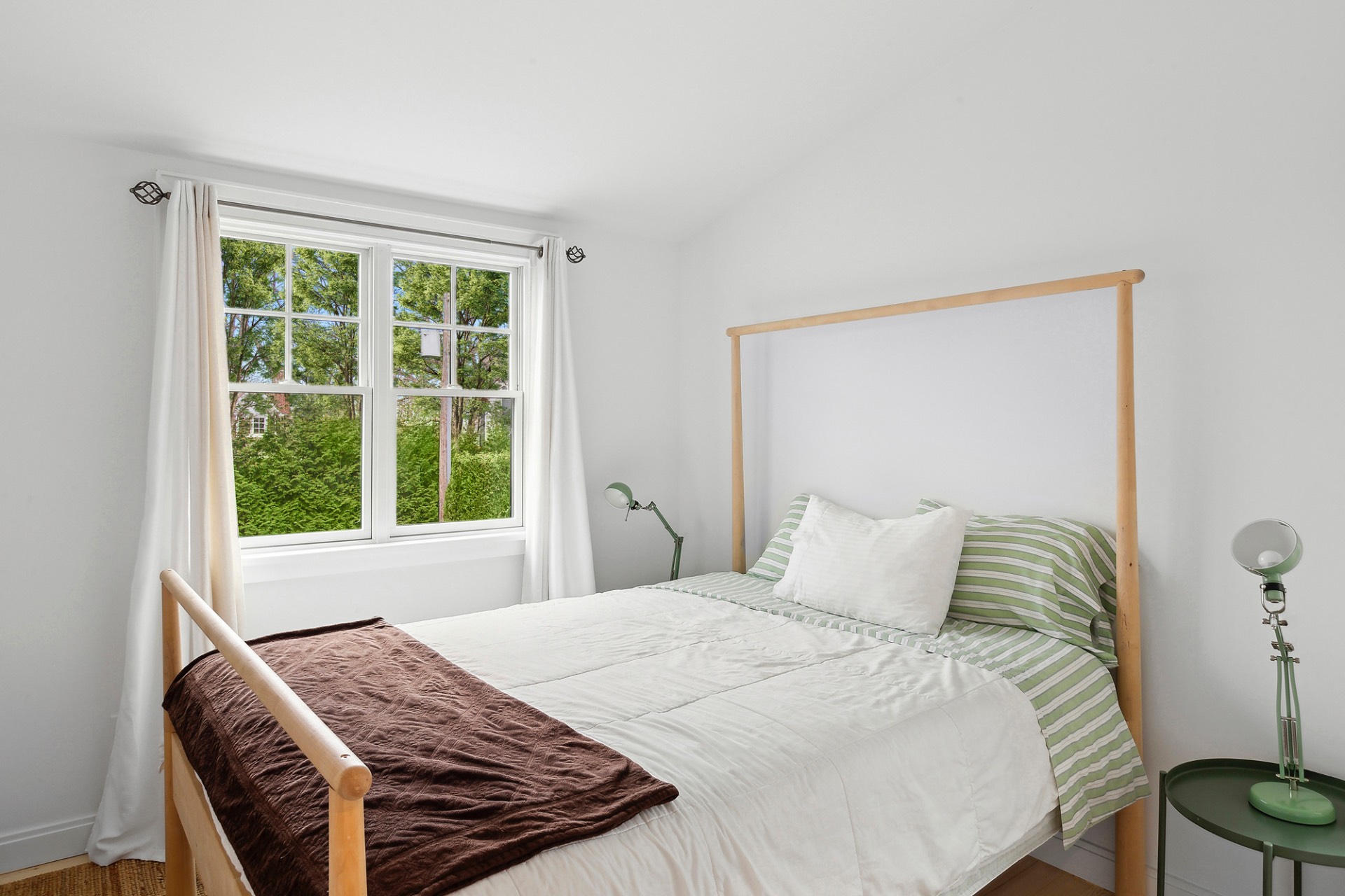 #15 photo, 80 Knoll Road, サフォーク郡 Southampton , NY 11968