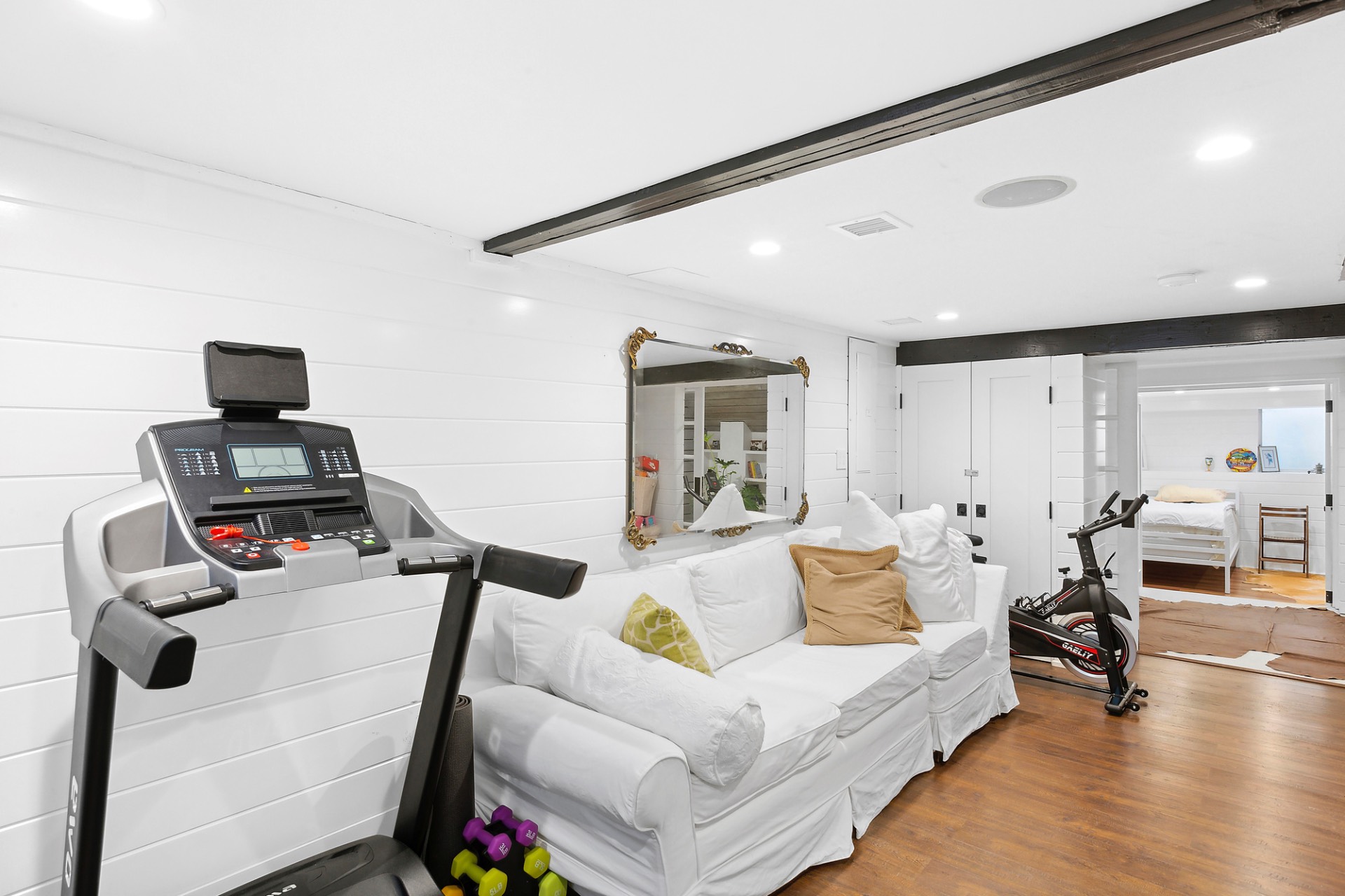 #19 photo, 80 Knoll Road, サフォーク郡 Southampton , NY 11968