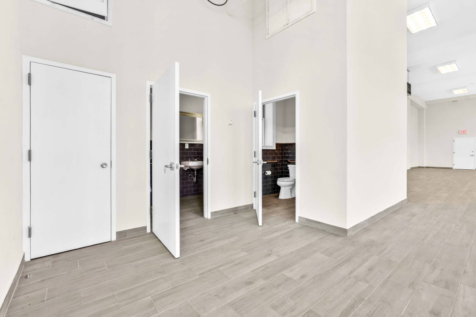 #13 photo, 405 Gates Avenue, ブルックリン区 Bedford-Stuyvesant , NY 11216