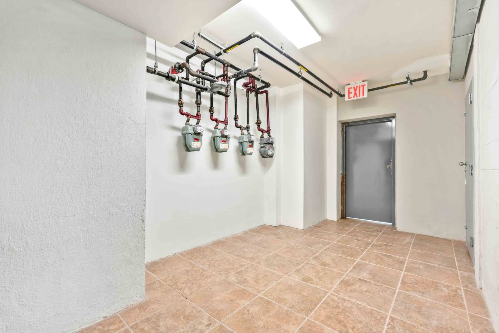 #33 photo, 405 Gates Avenue, ブルックリン区 Bedford-Stuyvesant , NY 11216