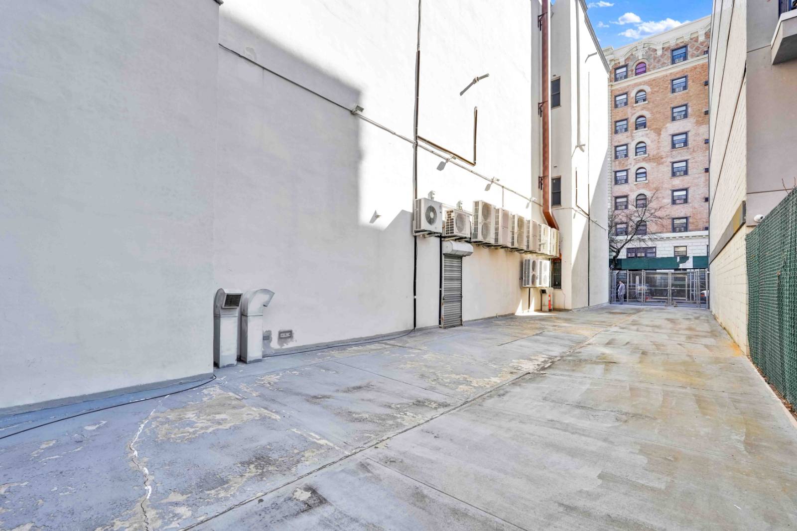 #13 photo, 405  Gates Avenue, ブルックリン区 Bedford-Stuyvesant , NY 11216