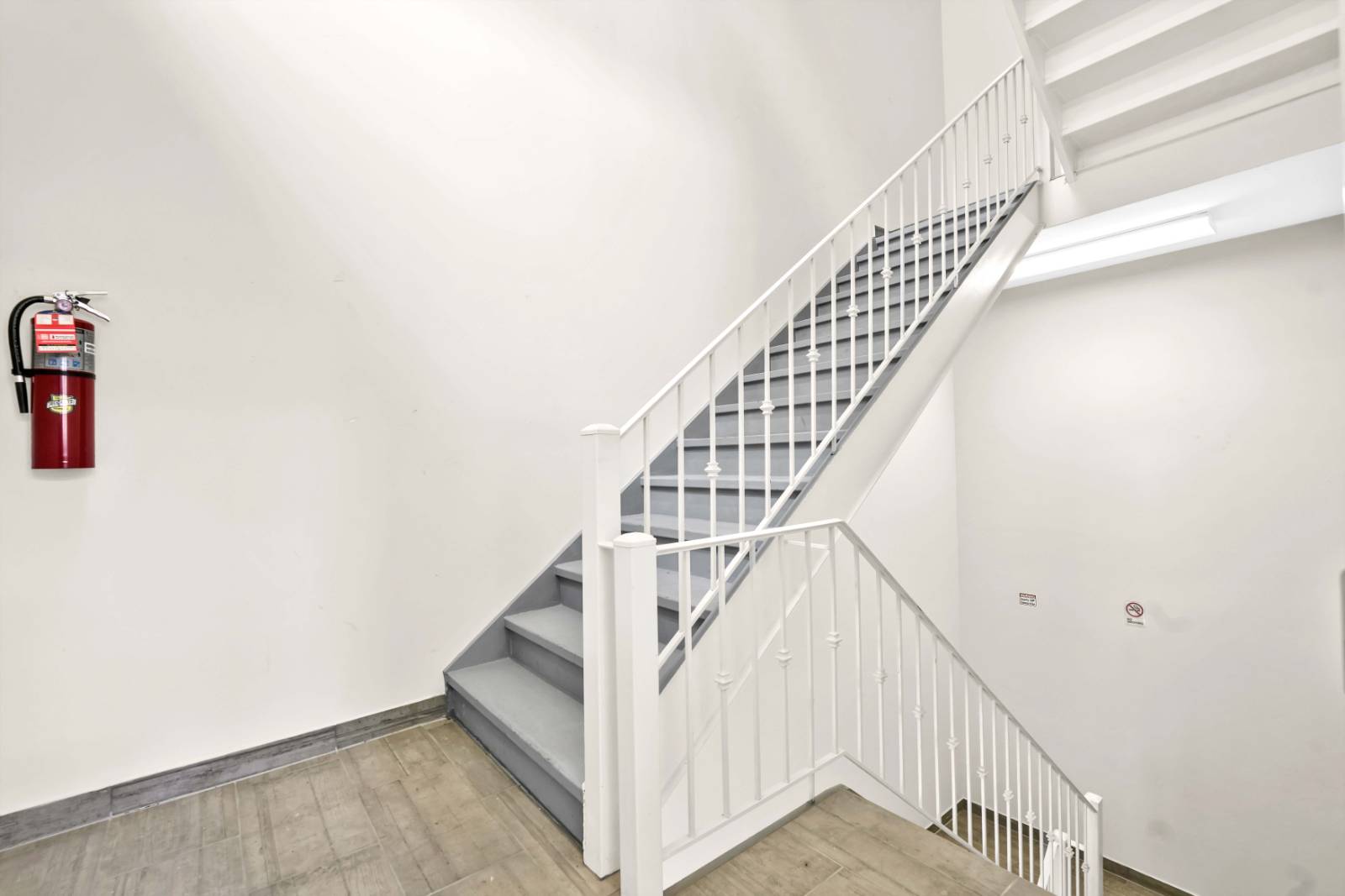 #17 photo, 405 Gates Avenue, ブルックリン区 Bedford-Stuyvesant , NY 11216