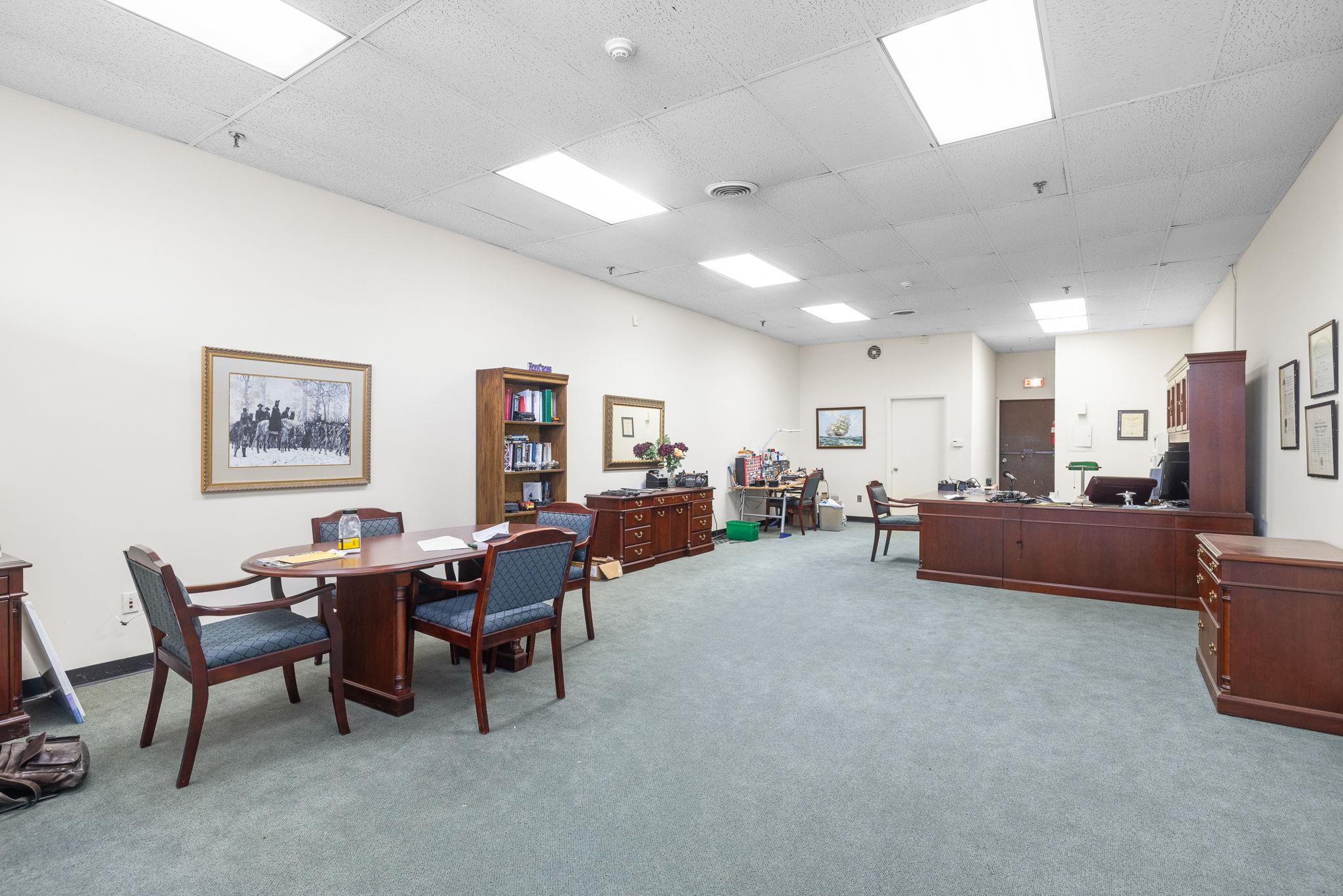 #3 photo, 368 Western Highway, Tappan , NY 10983