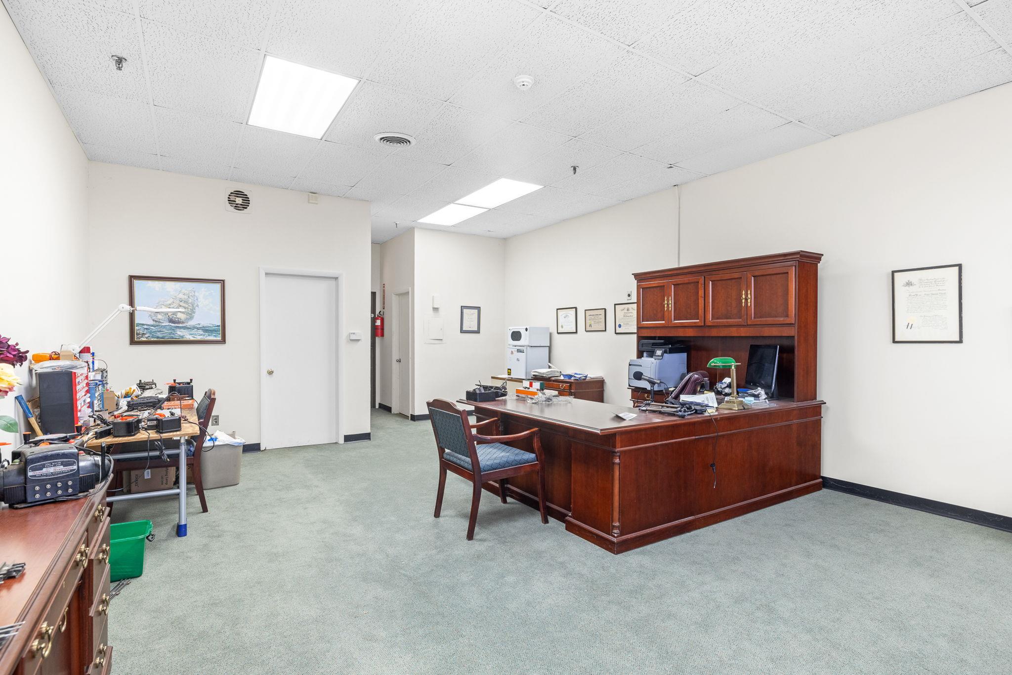 #6 photo, 368 Western Highway, Tappan , NY 10983