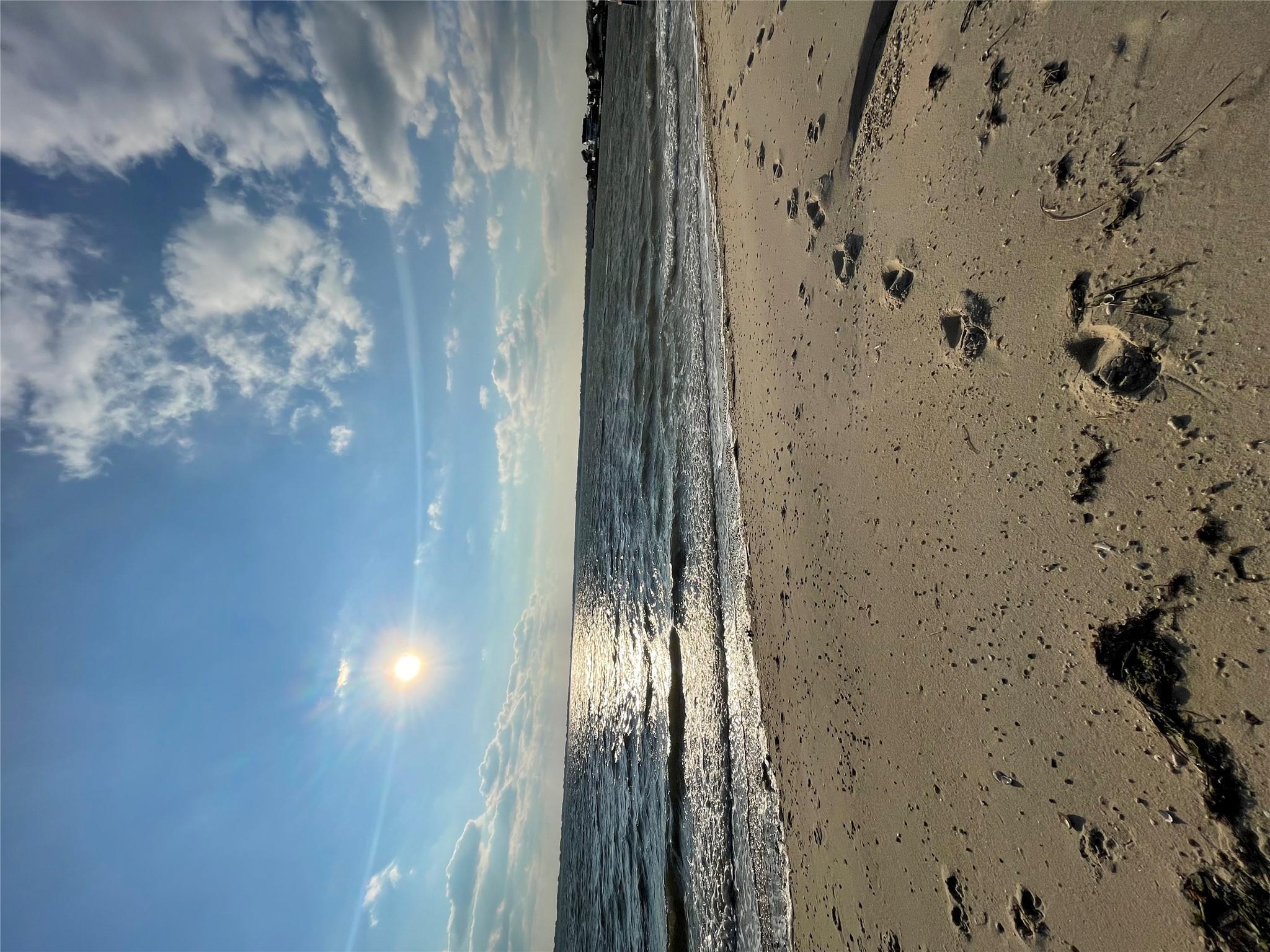 #3 photo, 21 Tarpon Road, サフォーク郡 East Quogue , NY 11942