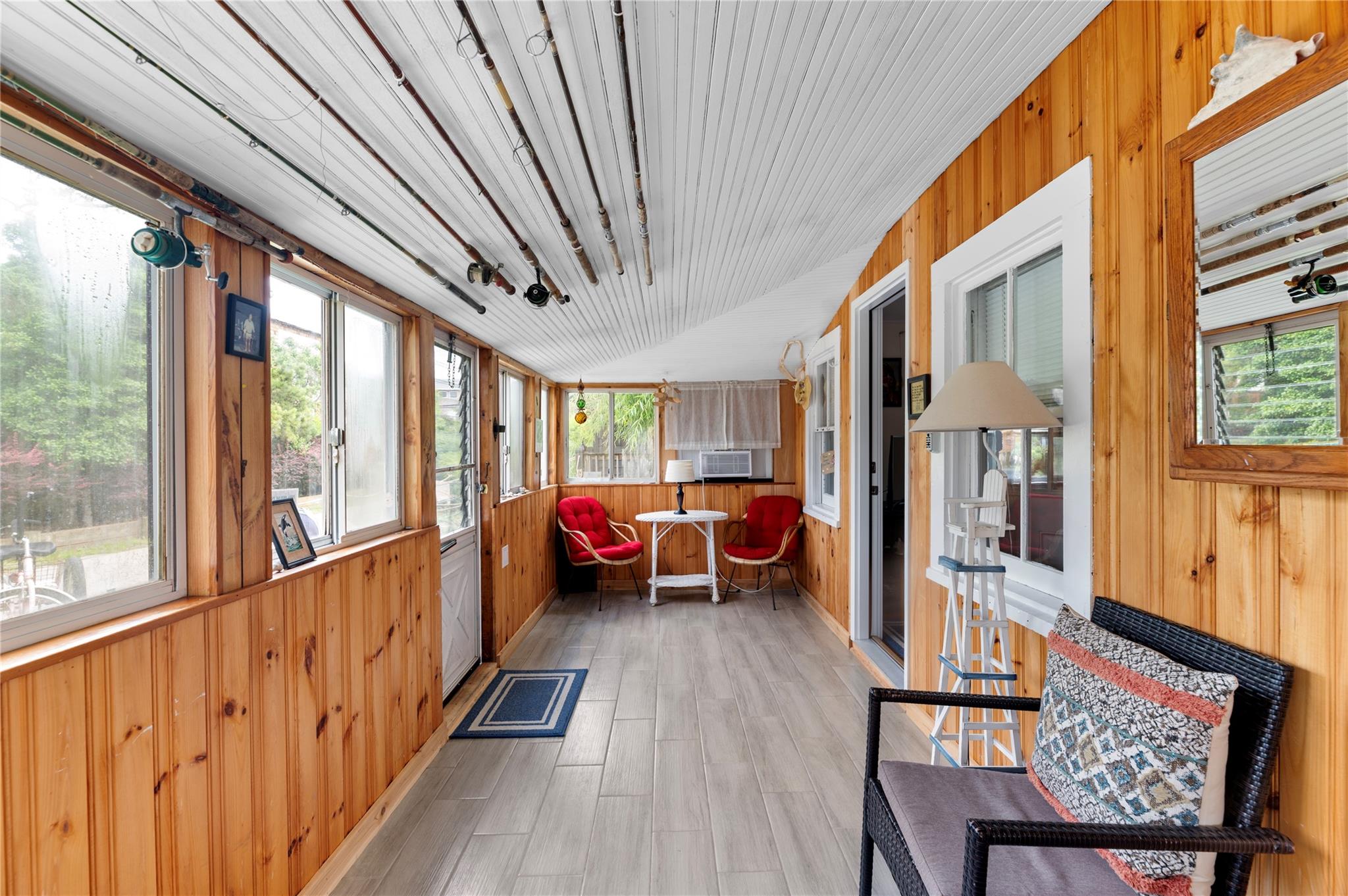 #2 photo, 30 Bungalow Walk, Ocean Beach , NY 11770