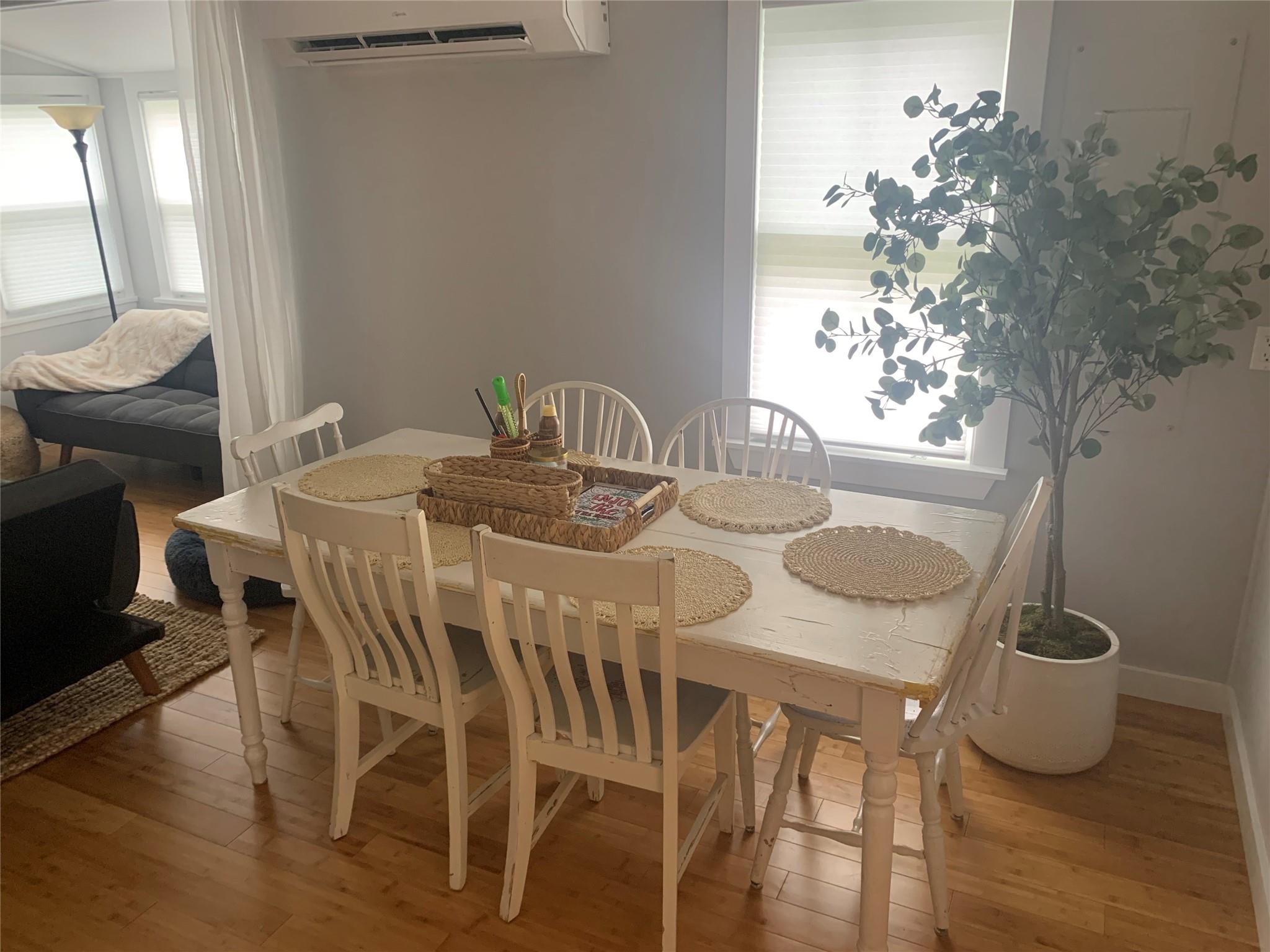 #7 photo, 30 Bungalow Walk, Ocean Beach , NY 11770