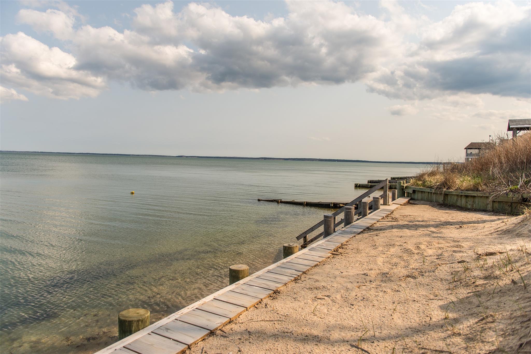 #18 photo, 155 Delmar Drive, サフォーク郡 Laurel , NY 11948