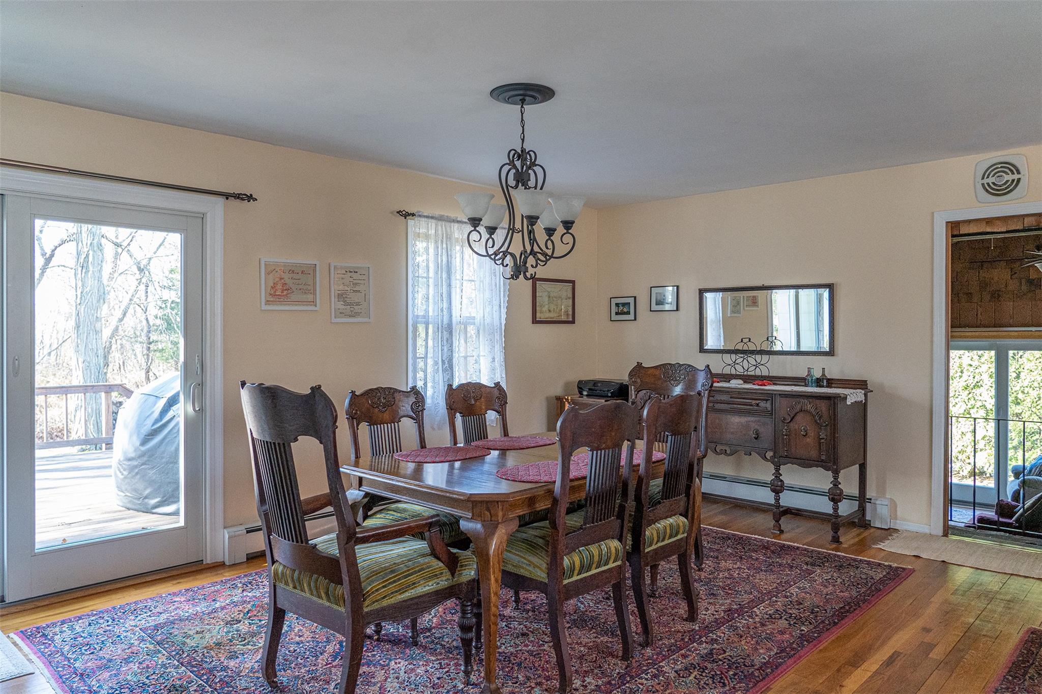 #3 photo, 155 Delmar Drive, サフォーク郡 Laurel , NY 11948