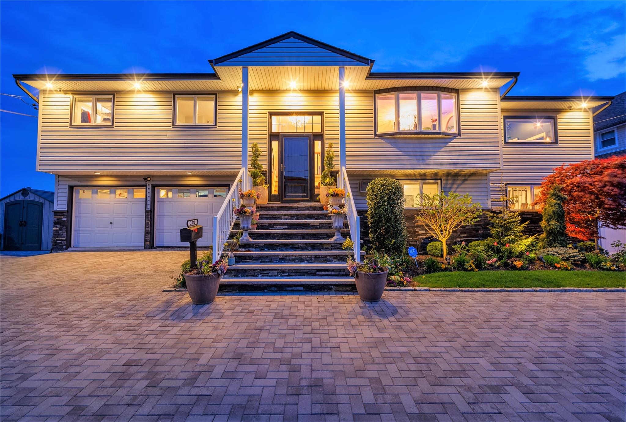 #1 photo, 3520 Anchor Place, 长岛 Oceanside , NY 11572