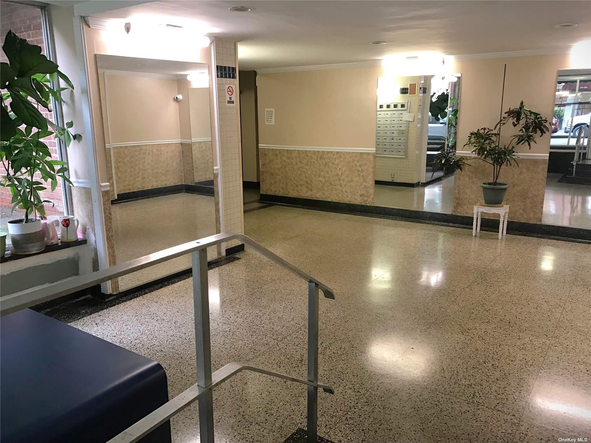 #8 photo, 33-06 92 Street, 皇后區 傑克遜高地 Jackson Heights , NY 11372