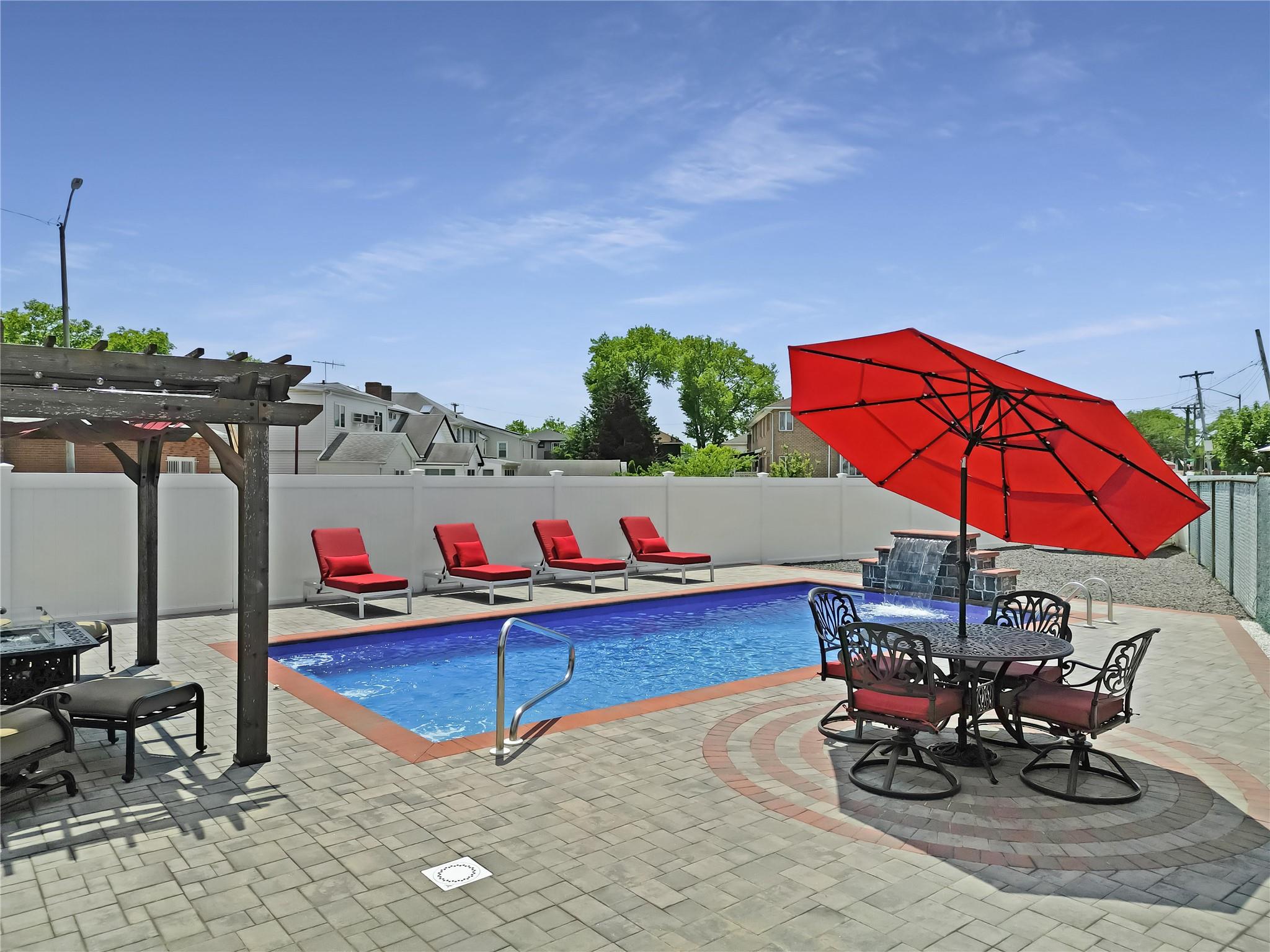 #7 photo, 155-30 99th Street, クイーンズ区 Howard Beach , NY 11414