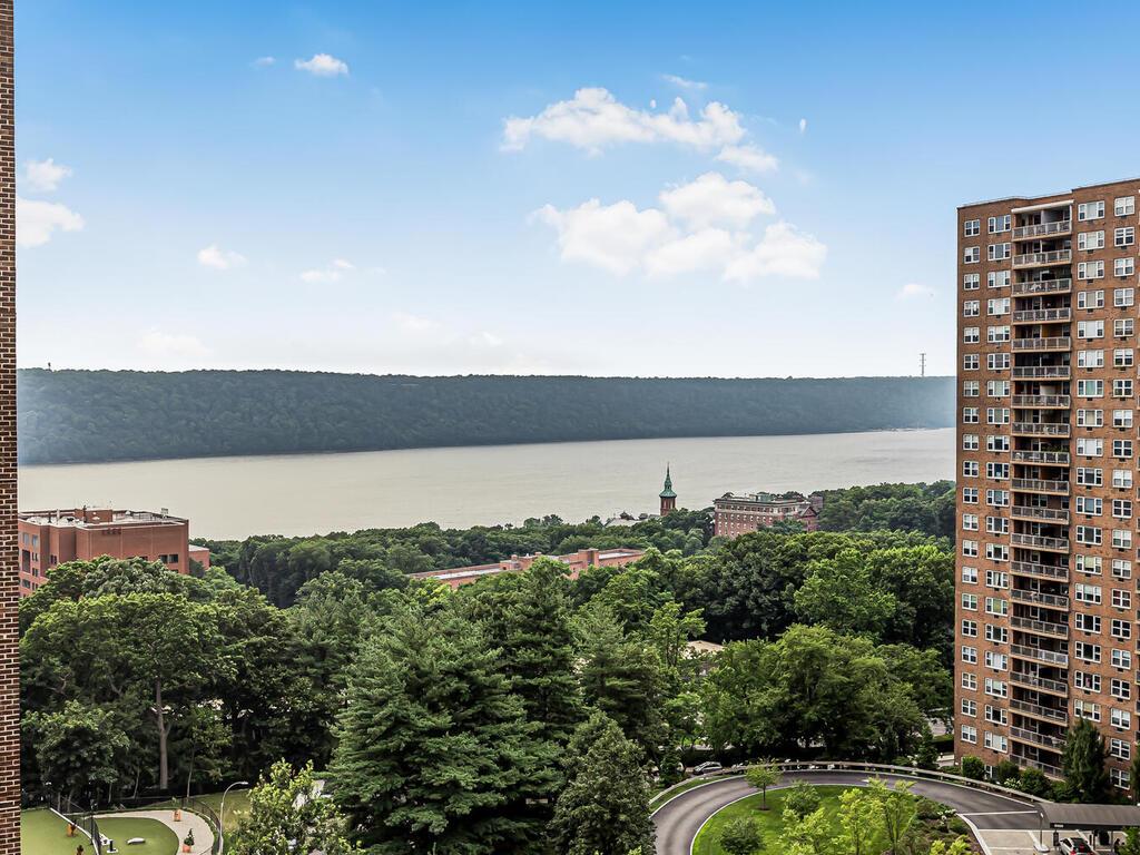 #17 photo, 5800 Arlington Avenue, ブロンクス区 Bronx , NY 10471