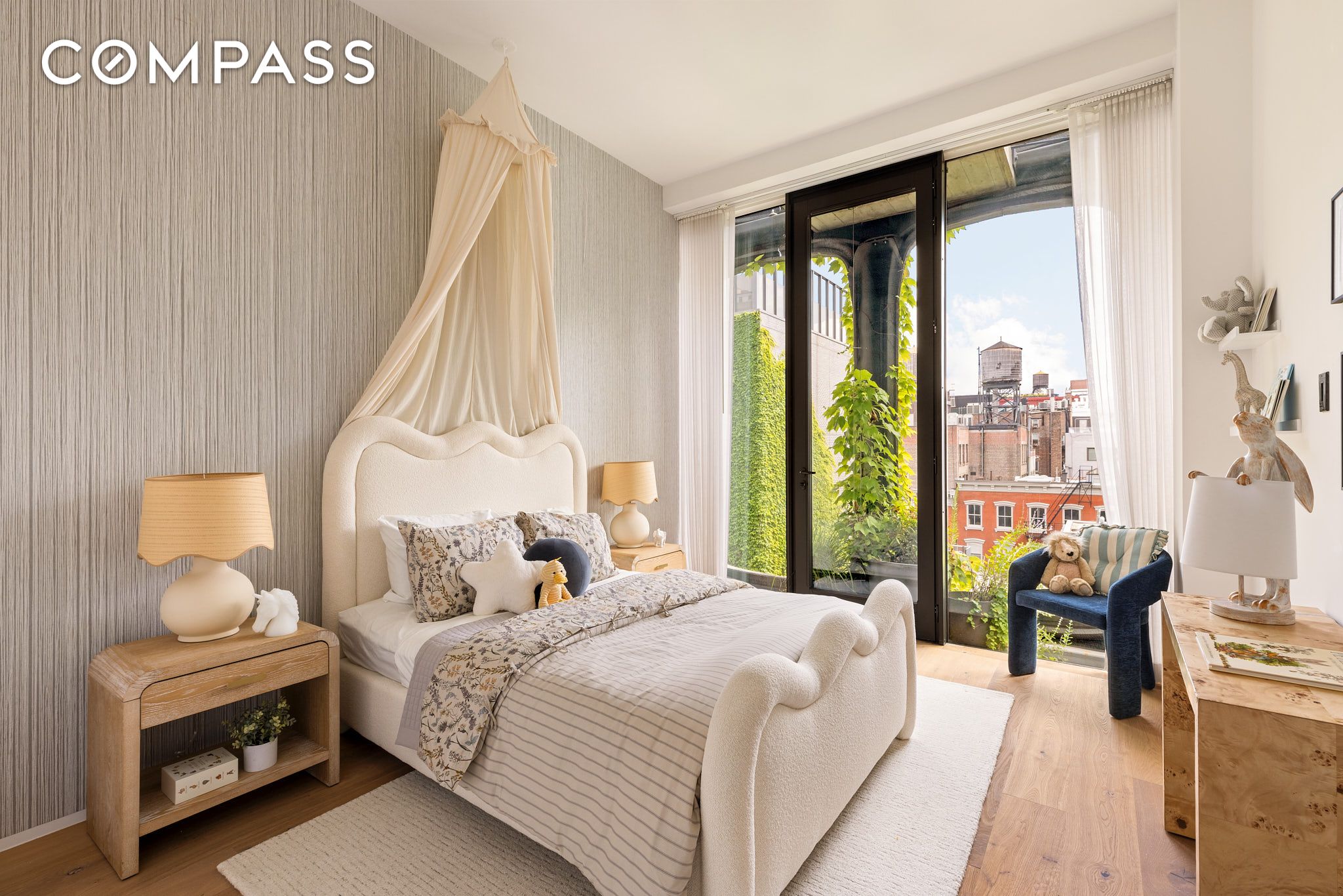 #10 photo, 325 W Broadway, マンハッタン SoHo , NY 10013