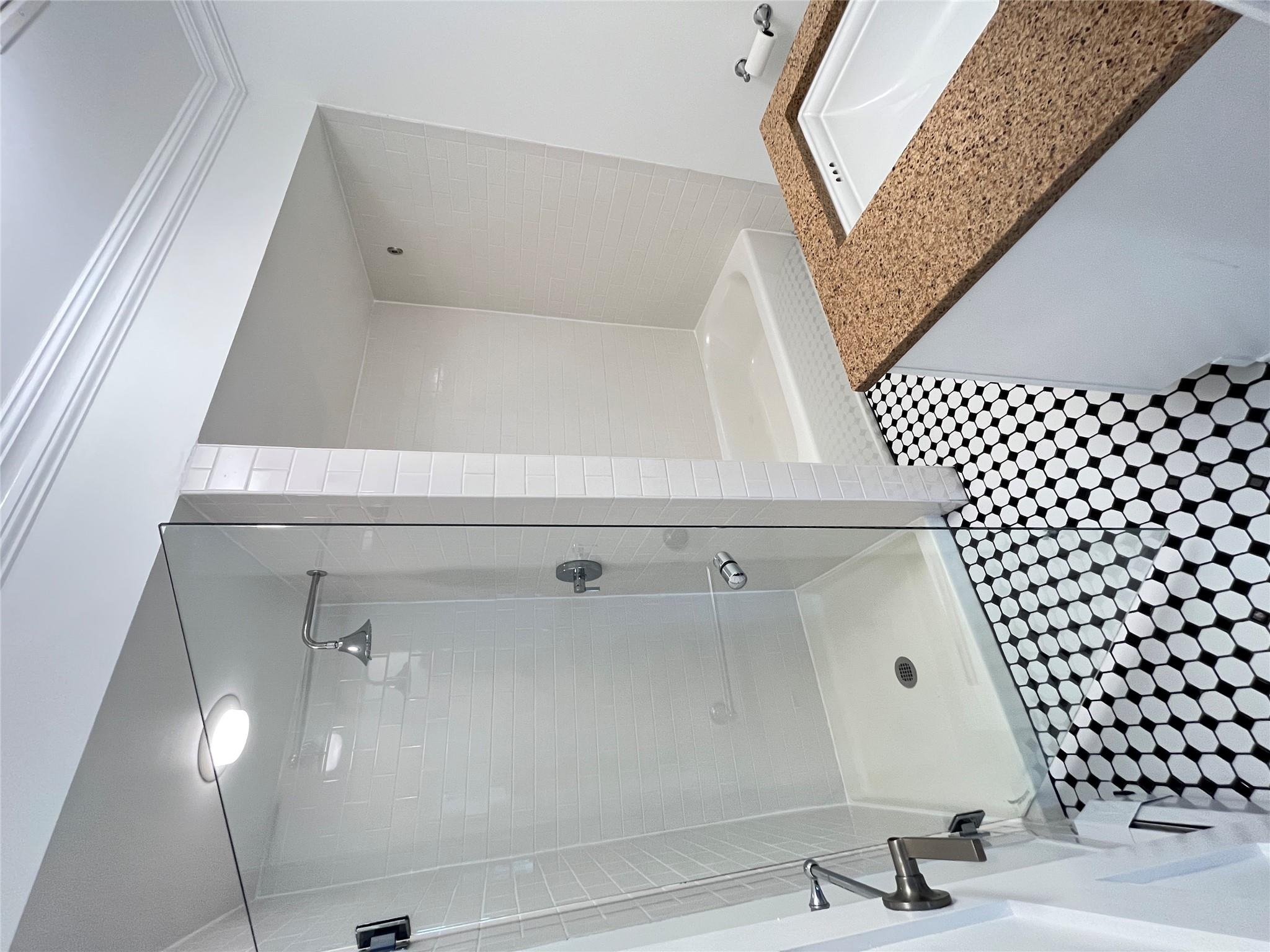 #10 photo, 206 Montrose Avenue, 布鲁克林 Brooklyn , NY 11206