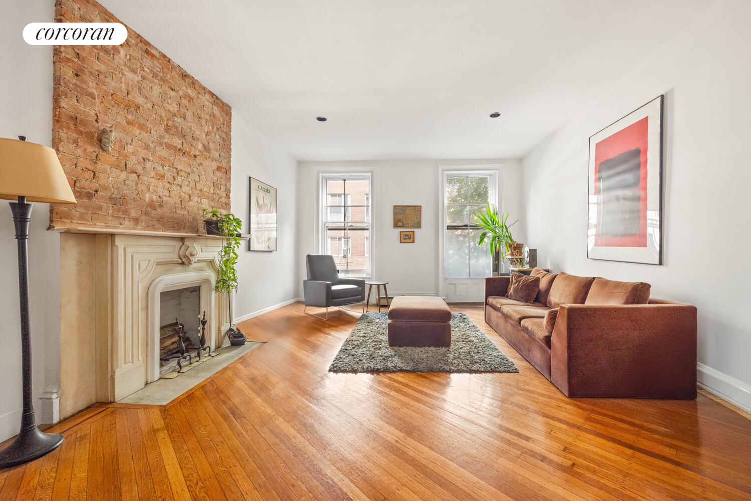 #3 photo, 154A HICKS Street, ブルックリン区 Brooklyn Heights , NY 11201