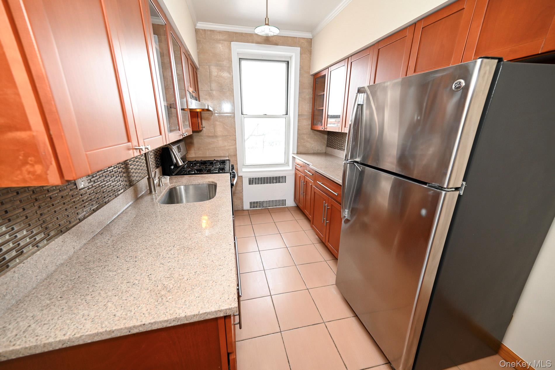 #12 photo, 111-39 76th Road, クイーンズ区 Forest Hills , NY 11375