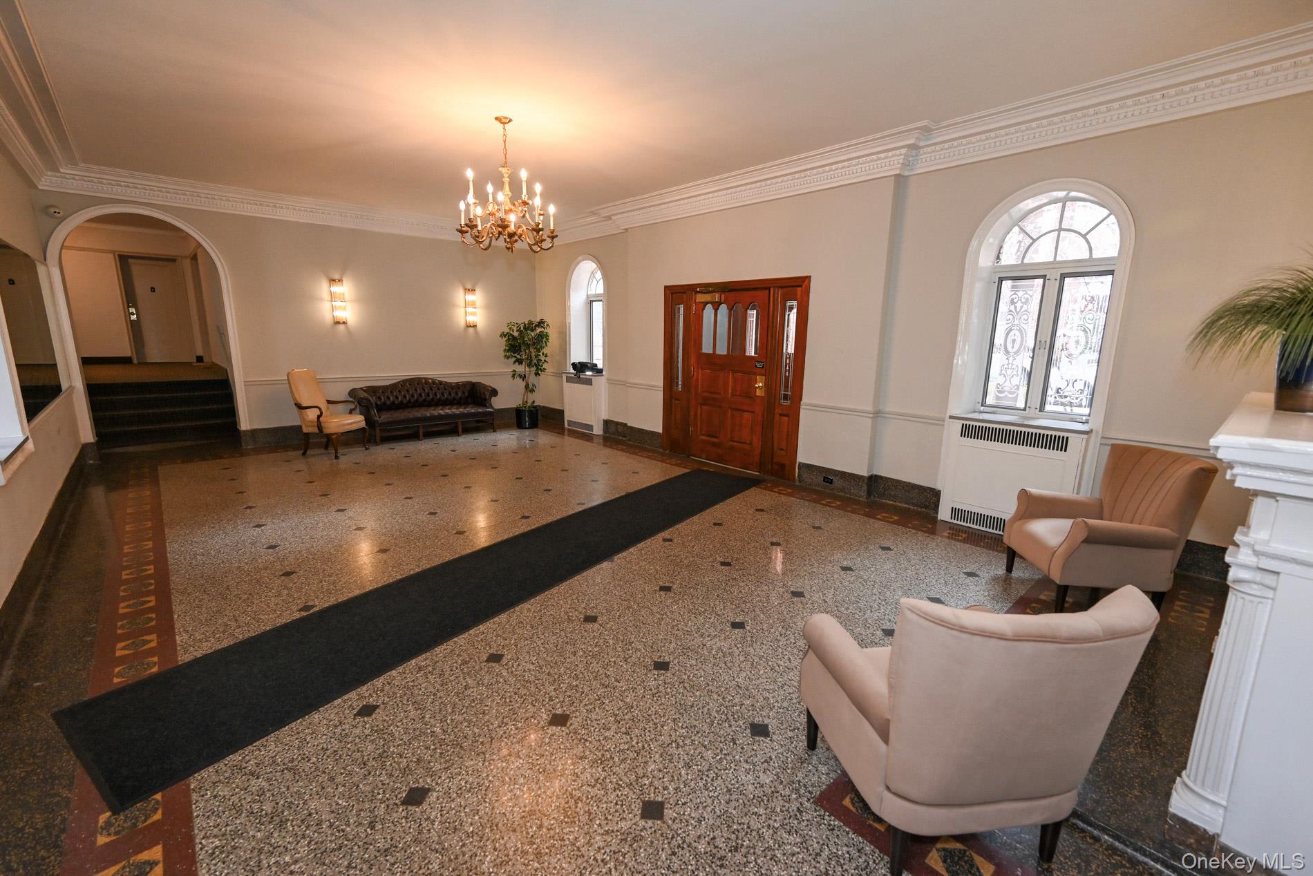 #4 photo, 111-39 76th Road, クイーンズ区 Forest Hills , NY 11375